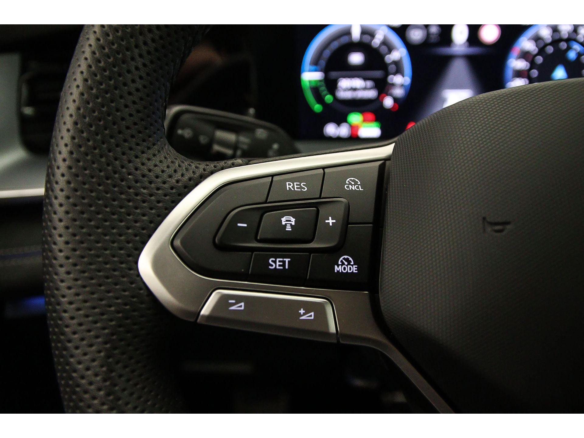 cruise control adaptief met Stop&Go en stuurhulp