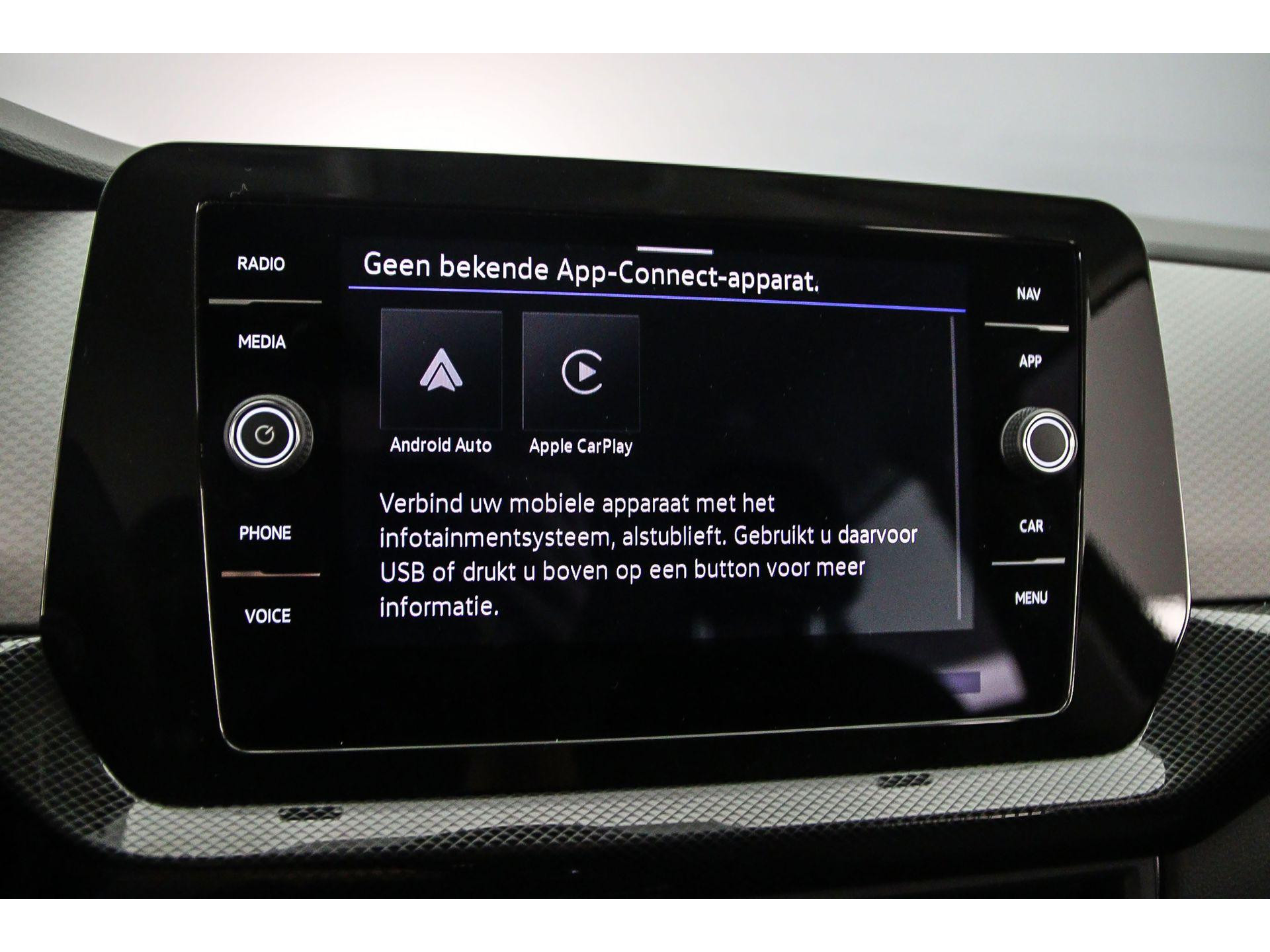 Apple Carplay/Android Auto