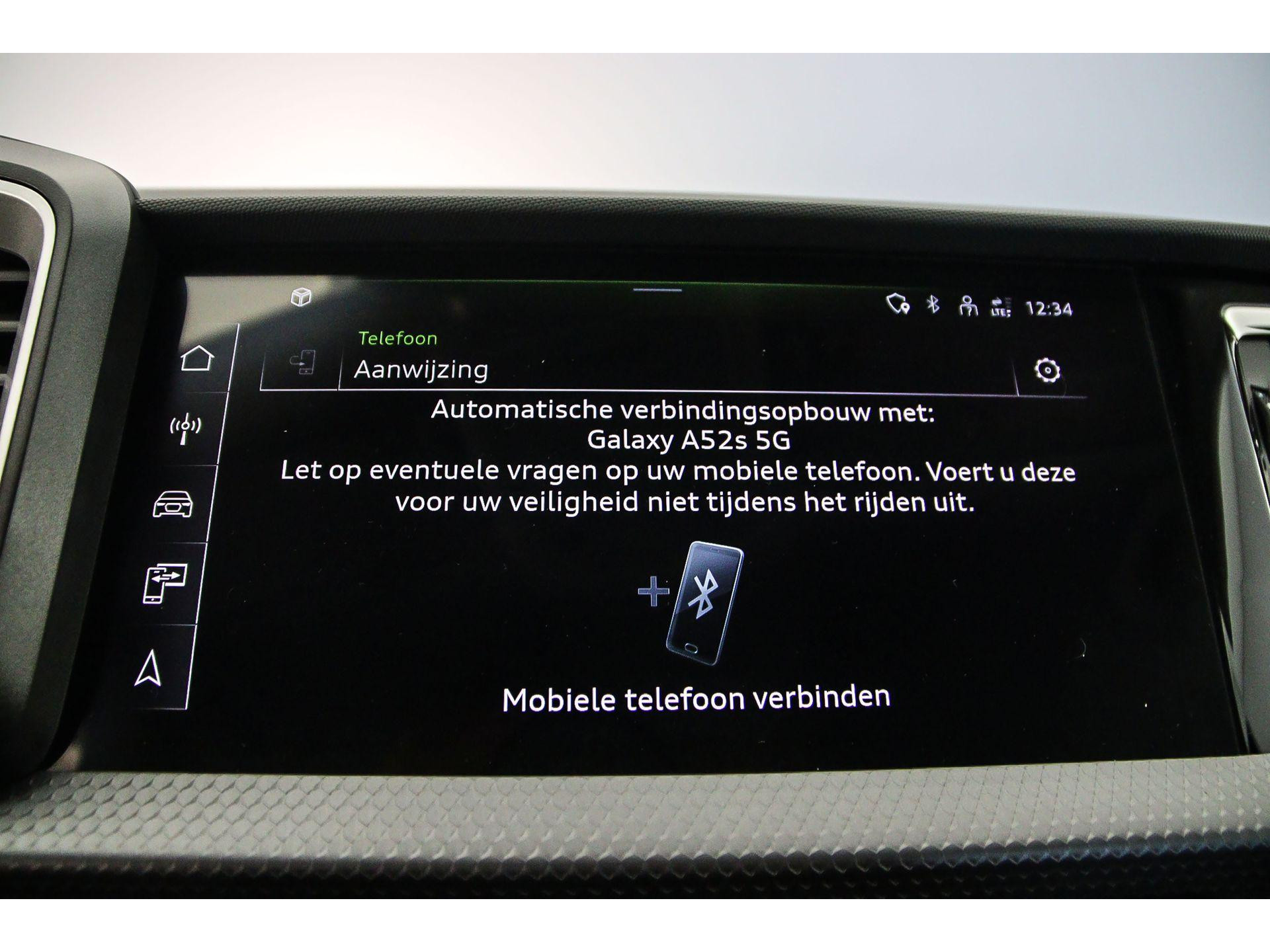 Apple Carplay/Android Auto