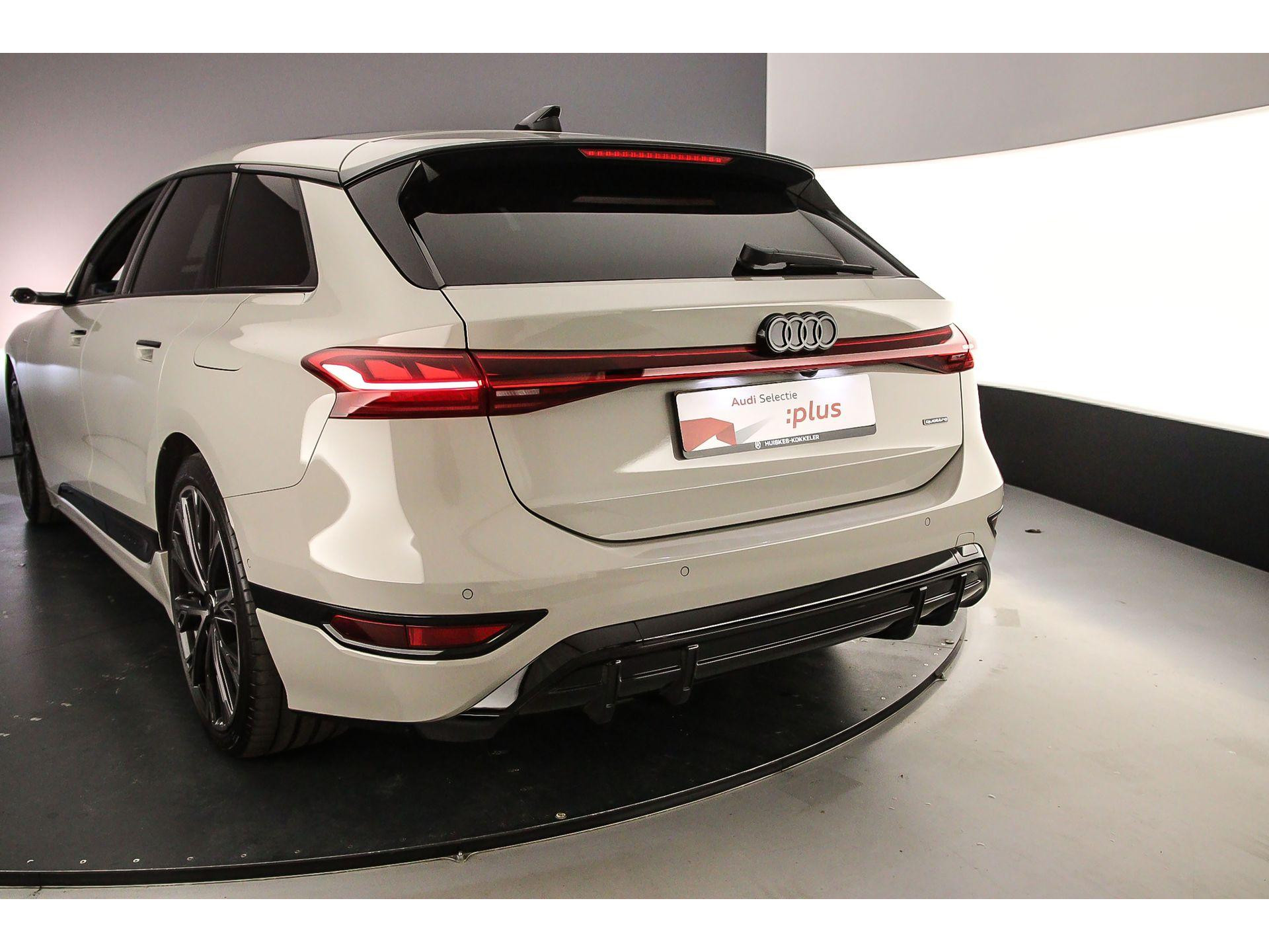 Velgen Audi Sport, 5-dubbelspaak, zwart metallic, glansgedraaid