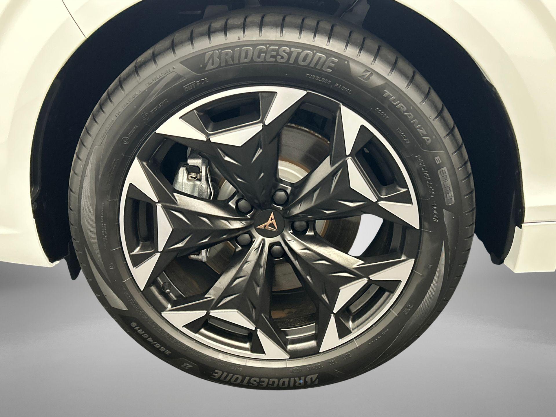 Velgen 'Cosmic', 19 inch lichtmetaal