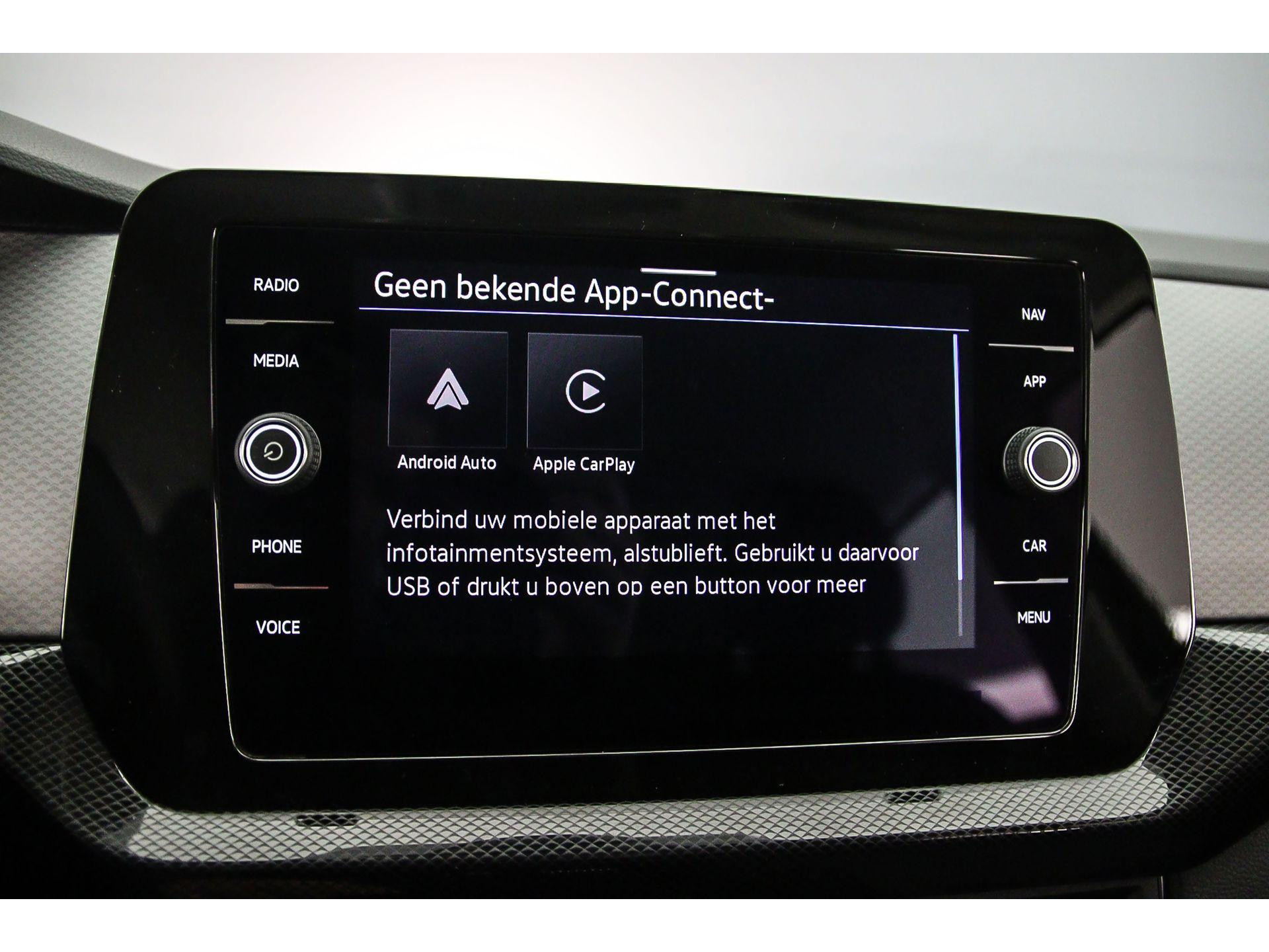 Apple Carplay/Android Auto