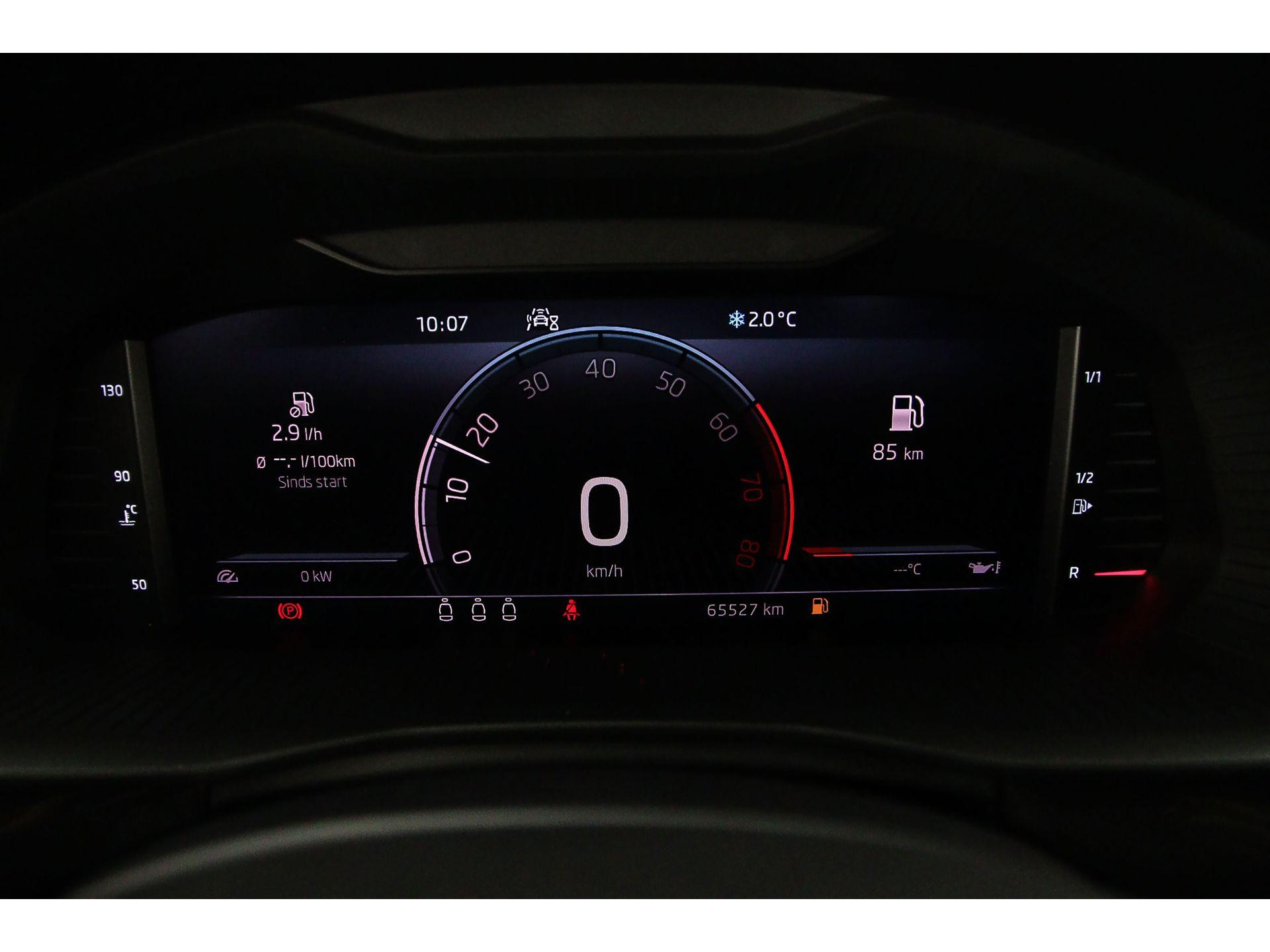 Virtual Cockpit  met 10" kleurenscherm