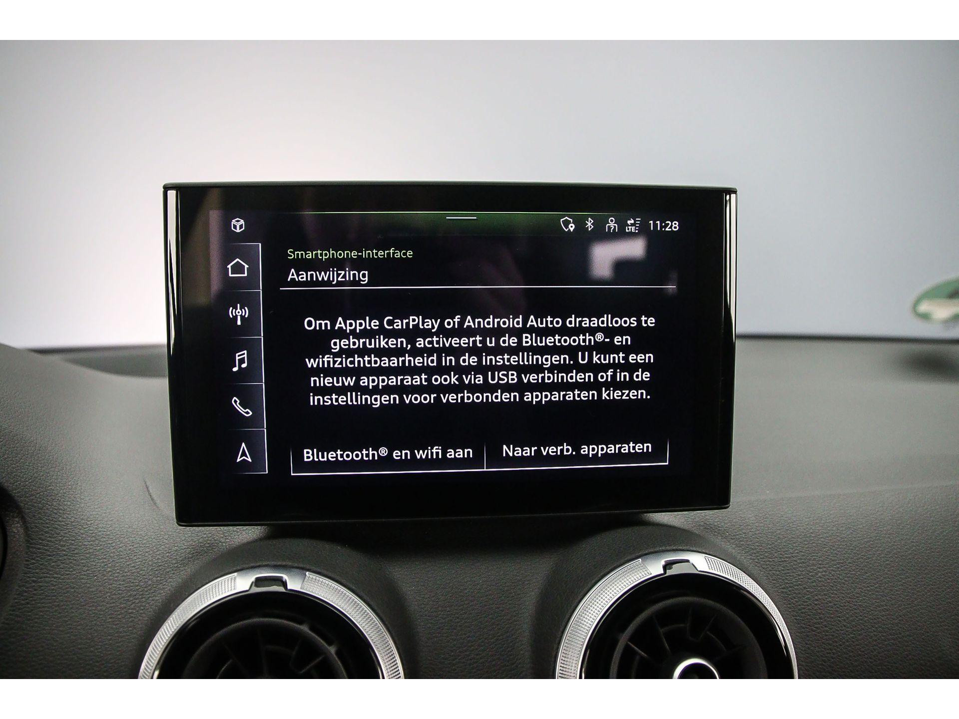 Apple Carplay/Android Auto