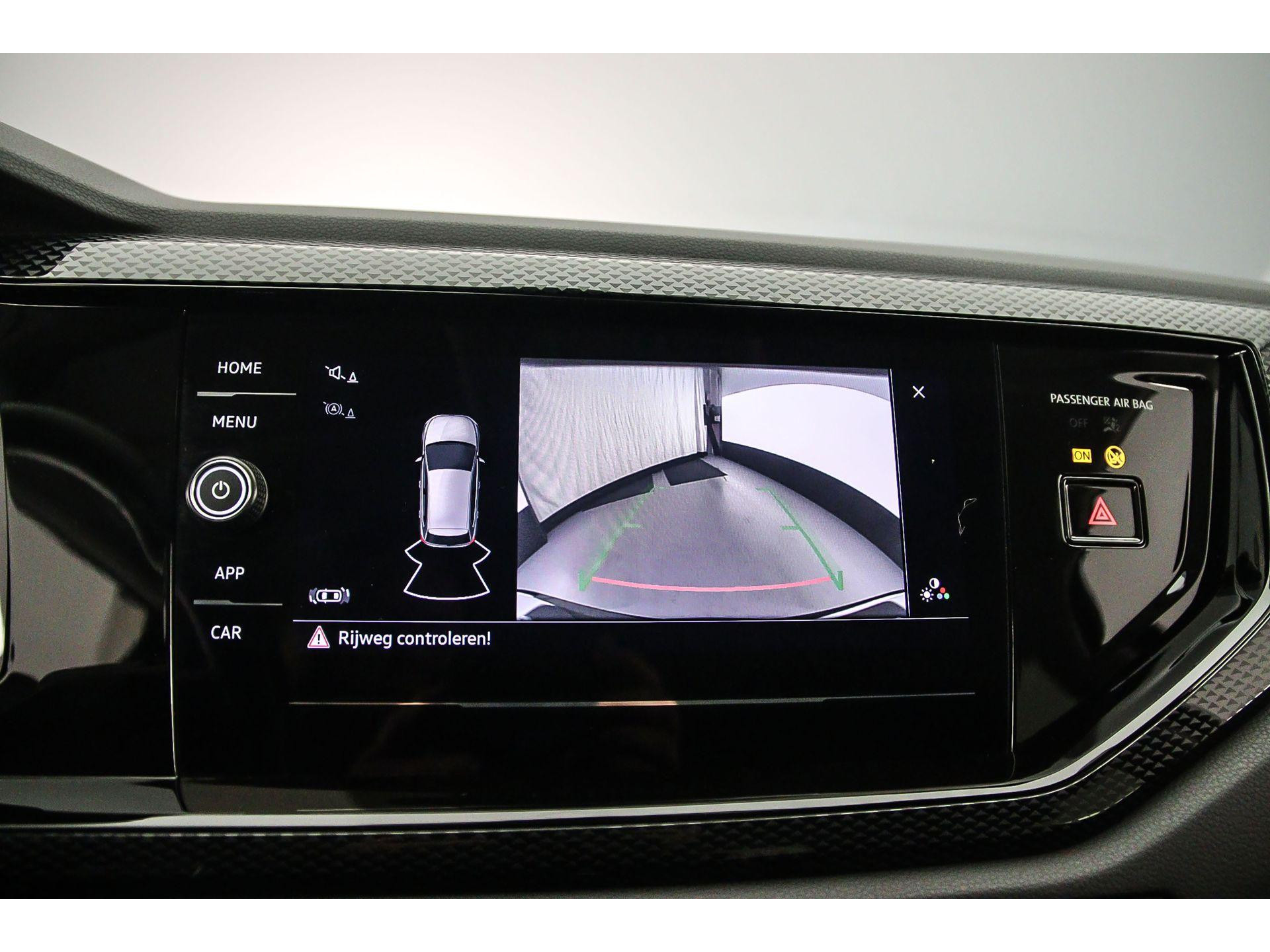 Achteruitrijcamera (Rear View)