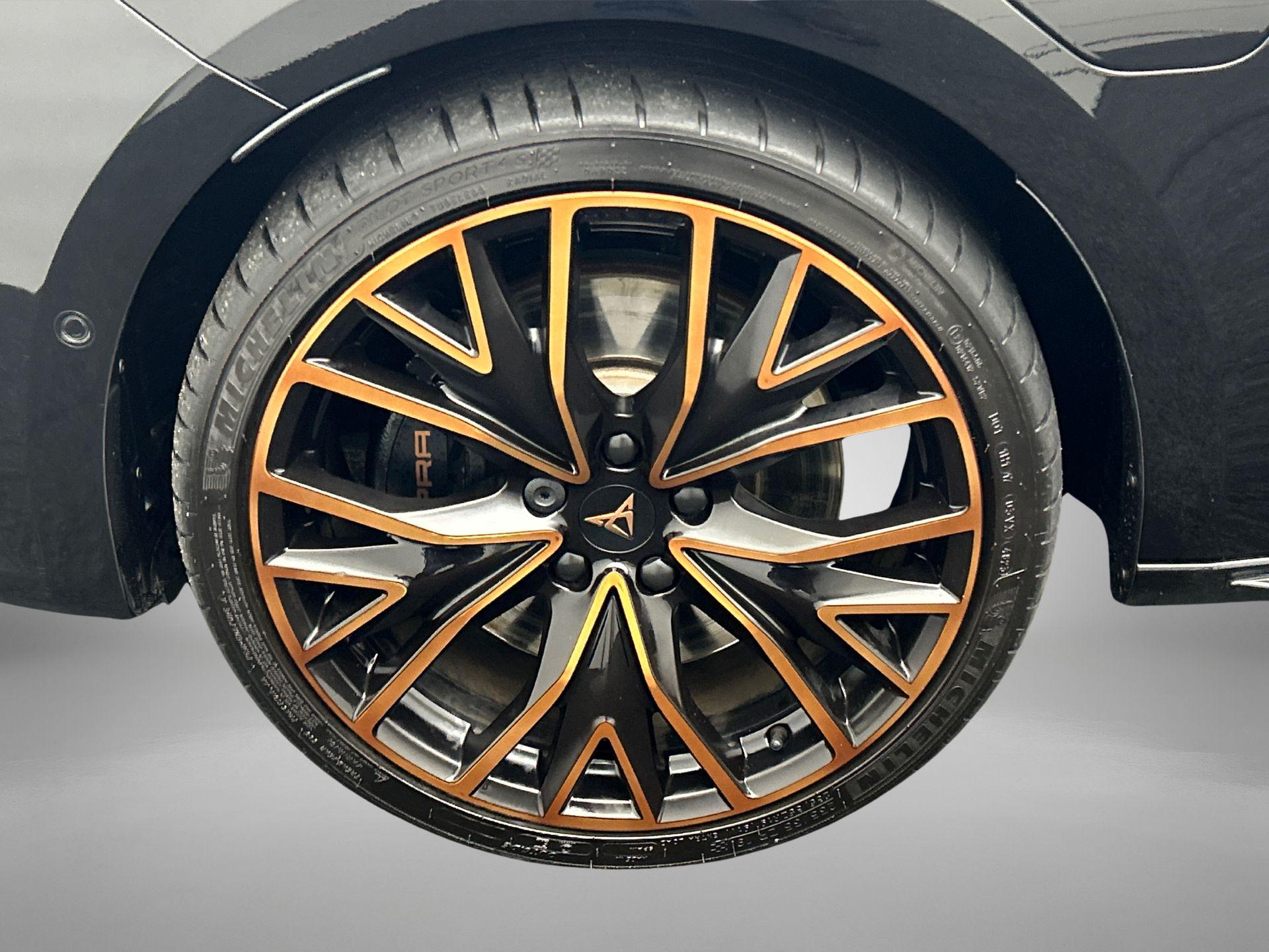 lichtmetalen velgen 19"