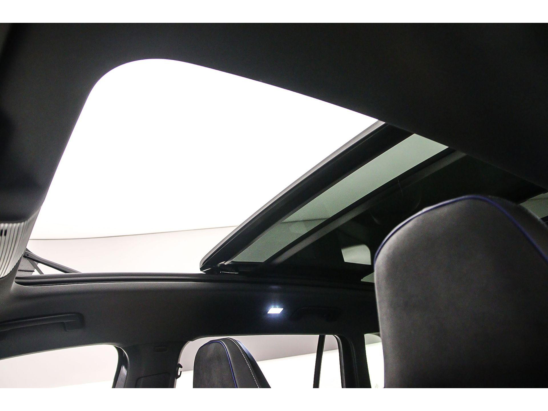 Panoramisch schuif-, kanteldak, elektrisch bedienbaar