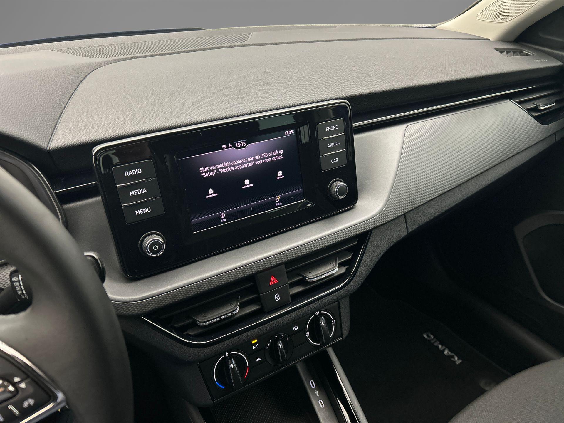 Apple Carplay/Android Auto