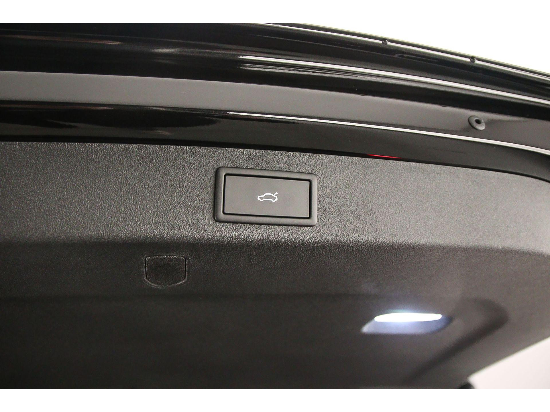 elektrisch bedienbare achterklep