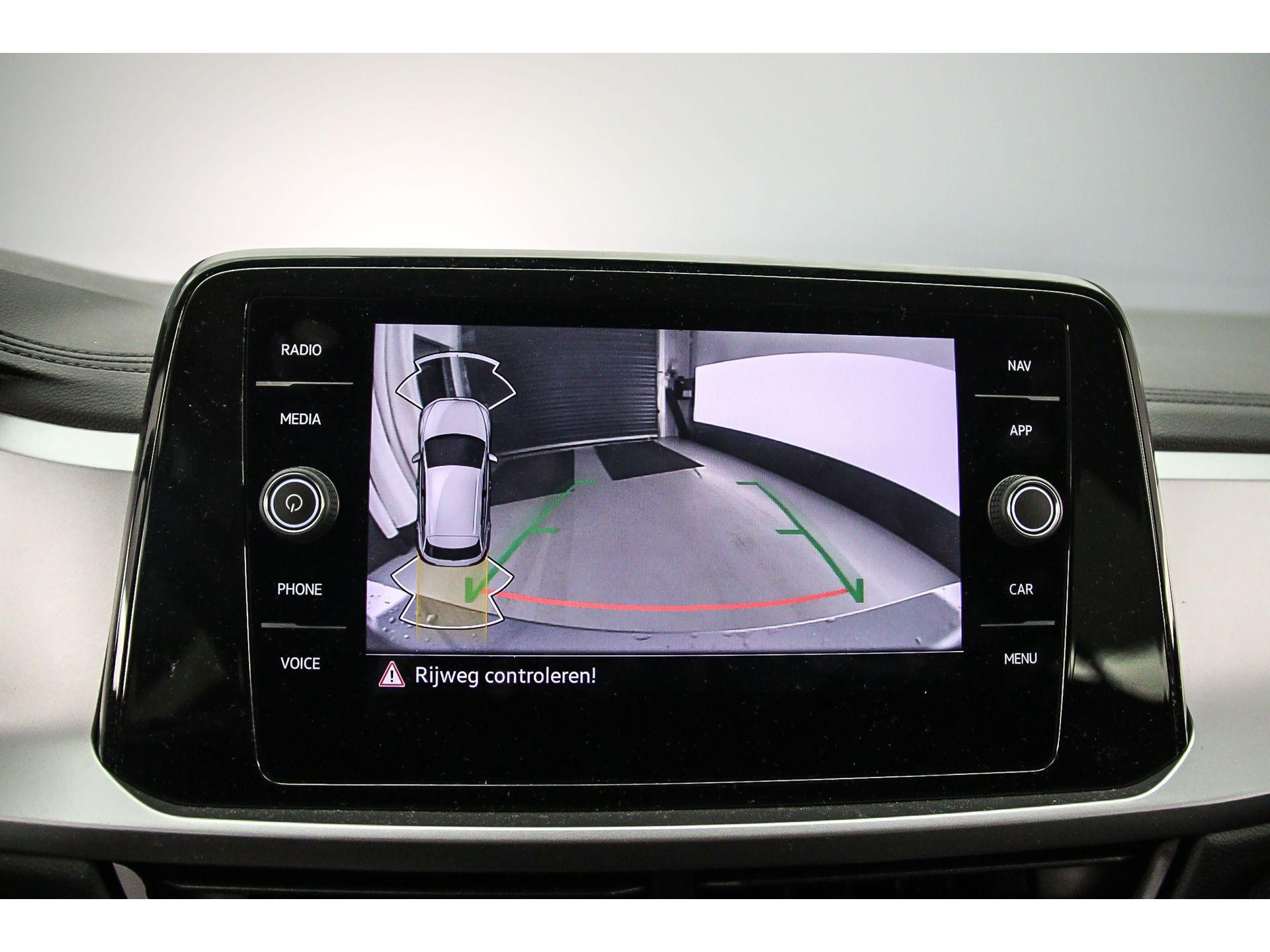 Achteruitrijcamera (Rear View)