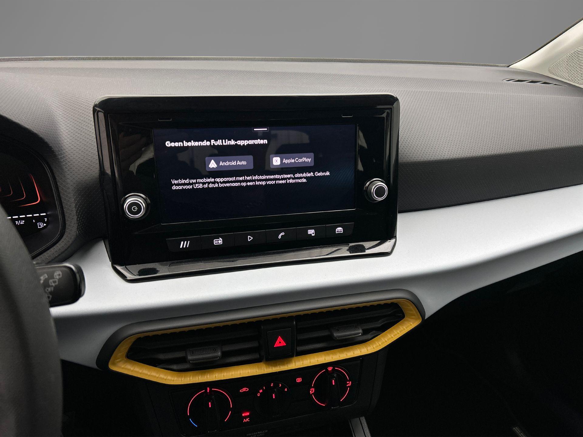 Apple Carplay/Android Auto