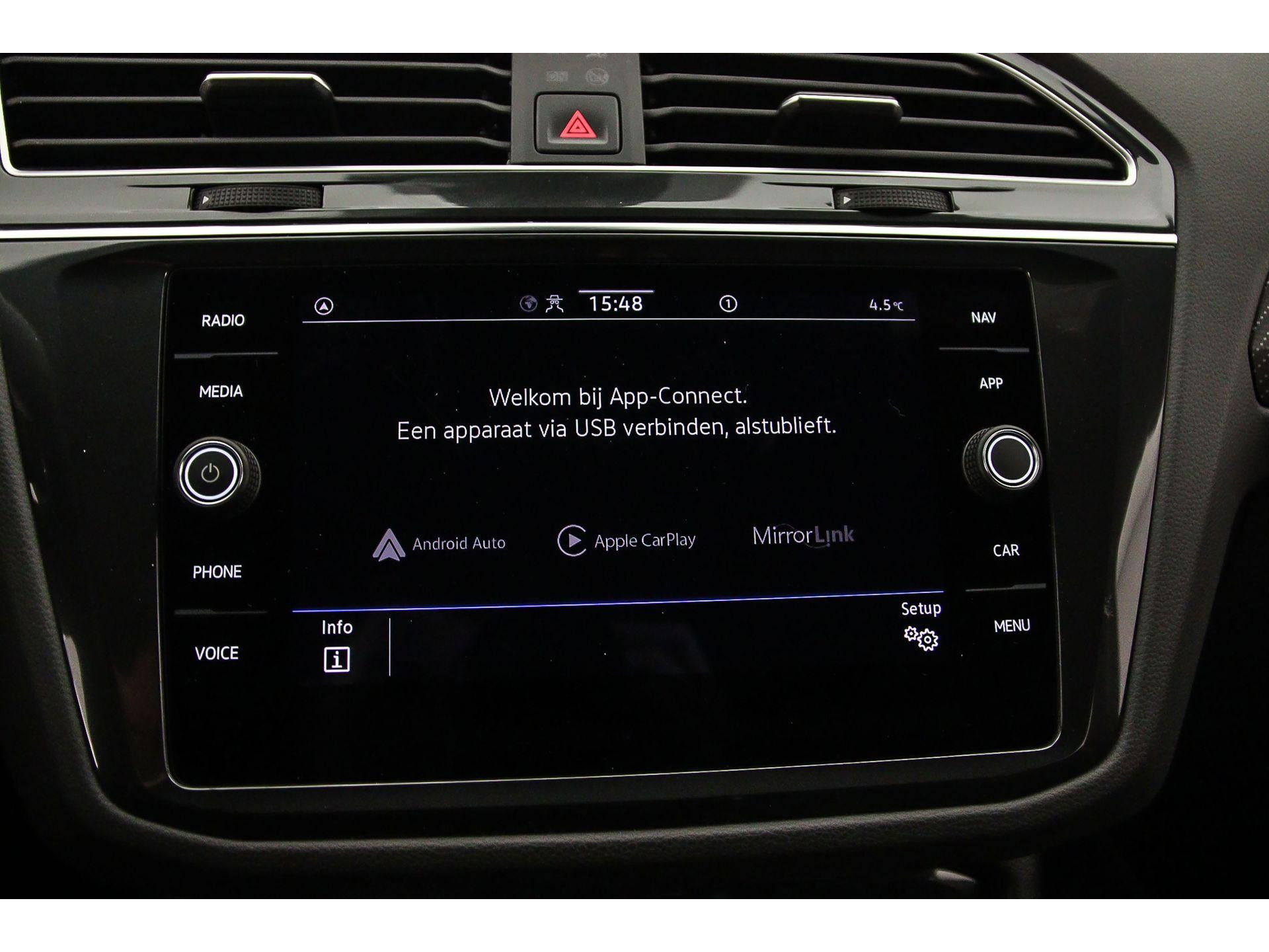 Apple Carplay/Android Auto