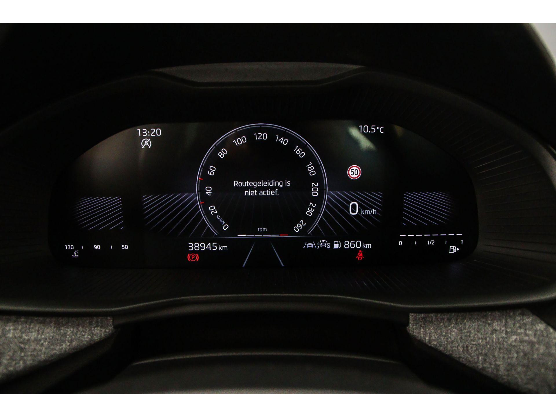 Virtual Cockpit met 10" kleurenscherm