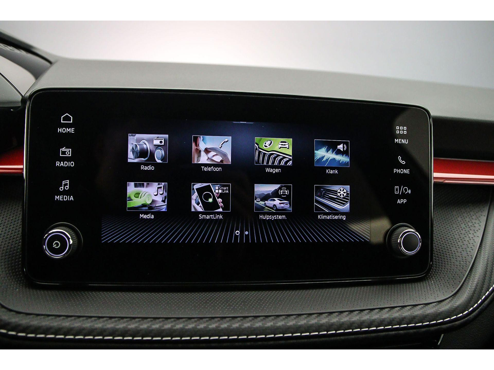 Apple Carplay/Android Auto