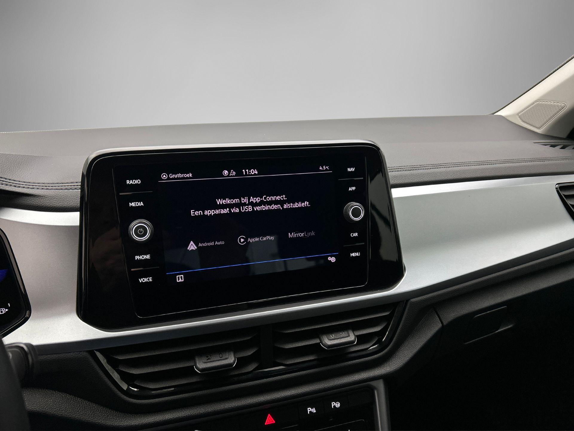 Apple Carplay/Android Auto