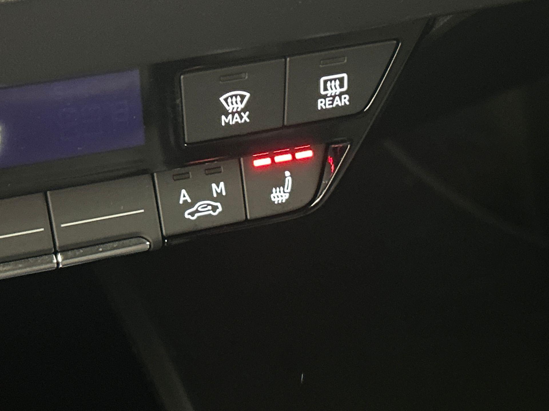 Stoelverwarming vóór