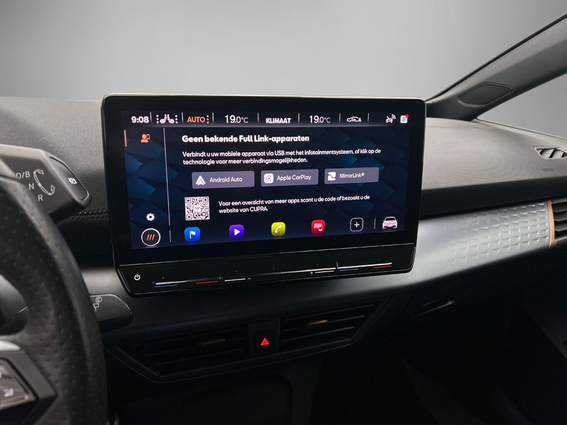 Apple Carplay/Android Auto
