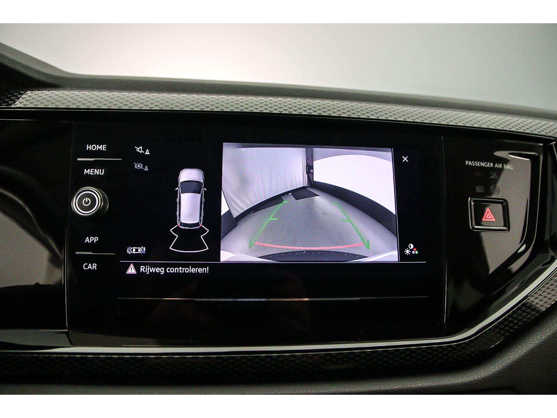 Achteruitrijcamera (Rear View)