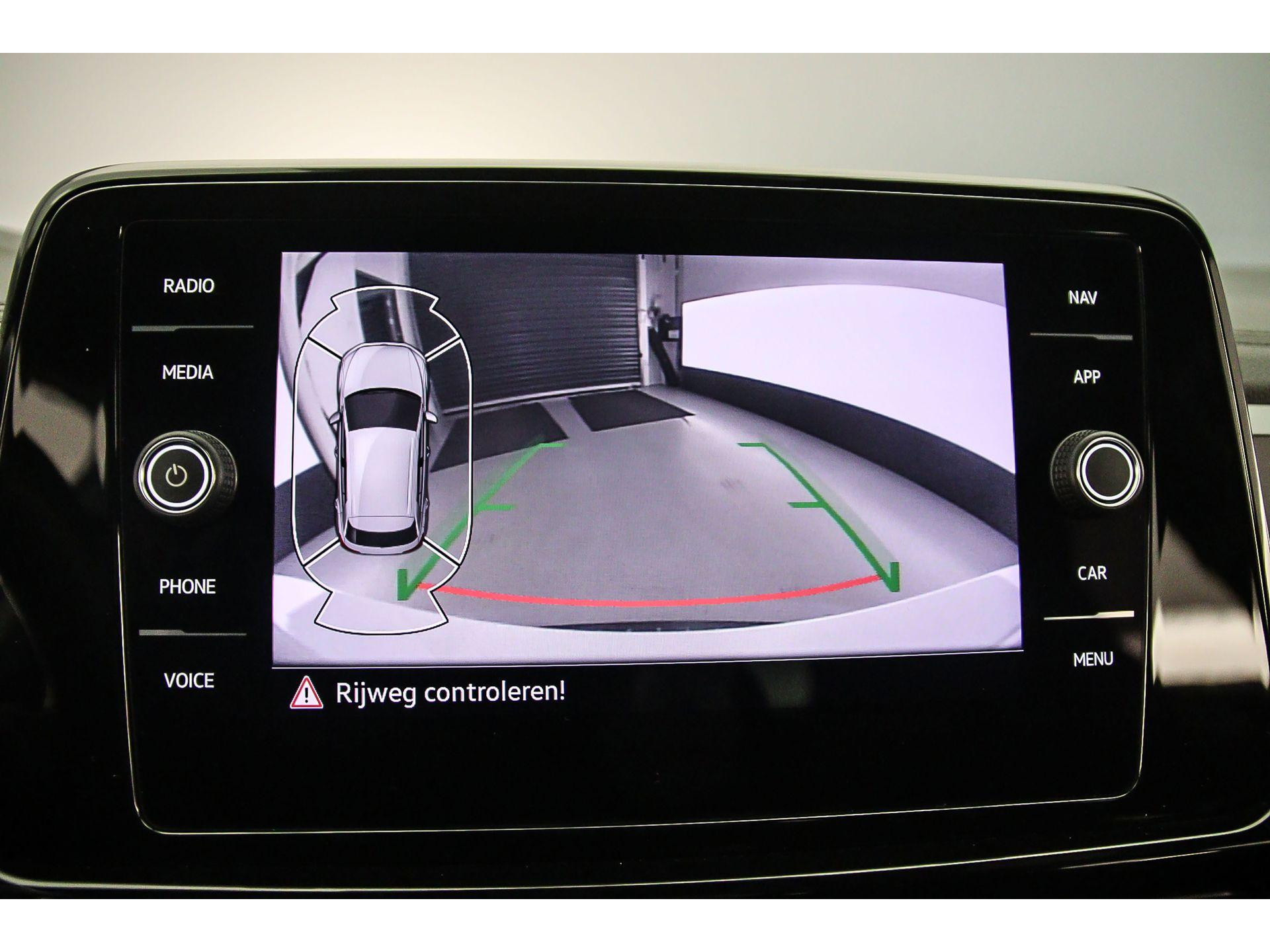 Achteruitrijcamera (Rear View)