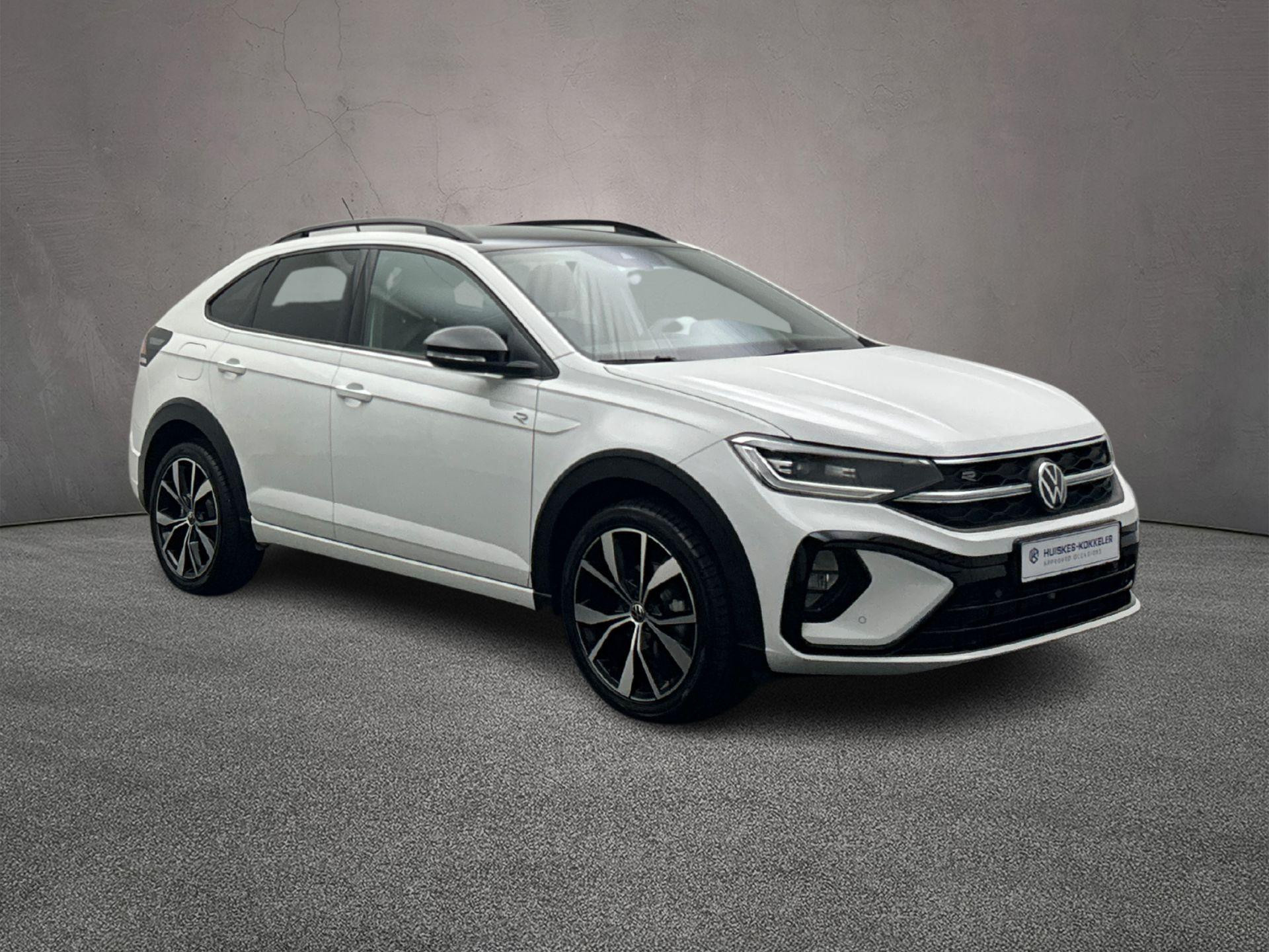 Dakpakket, dak en buitenspiegelkappen in afwijkende kleur (zwart)