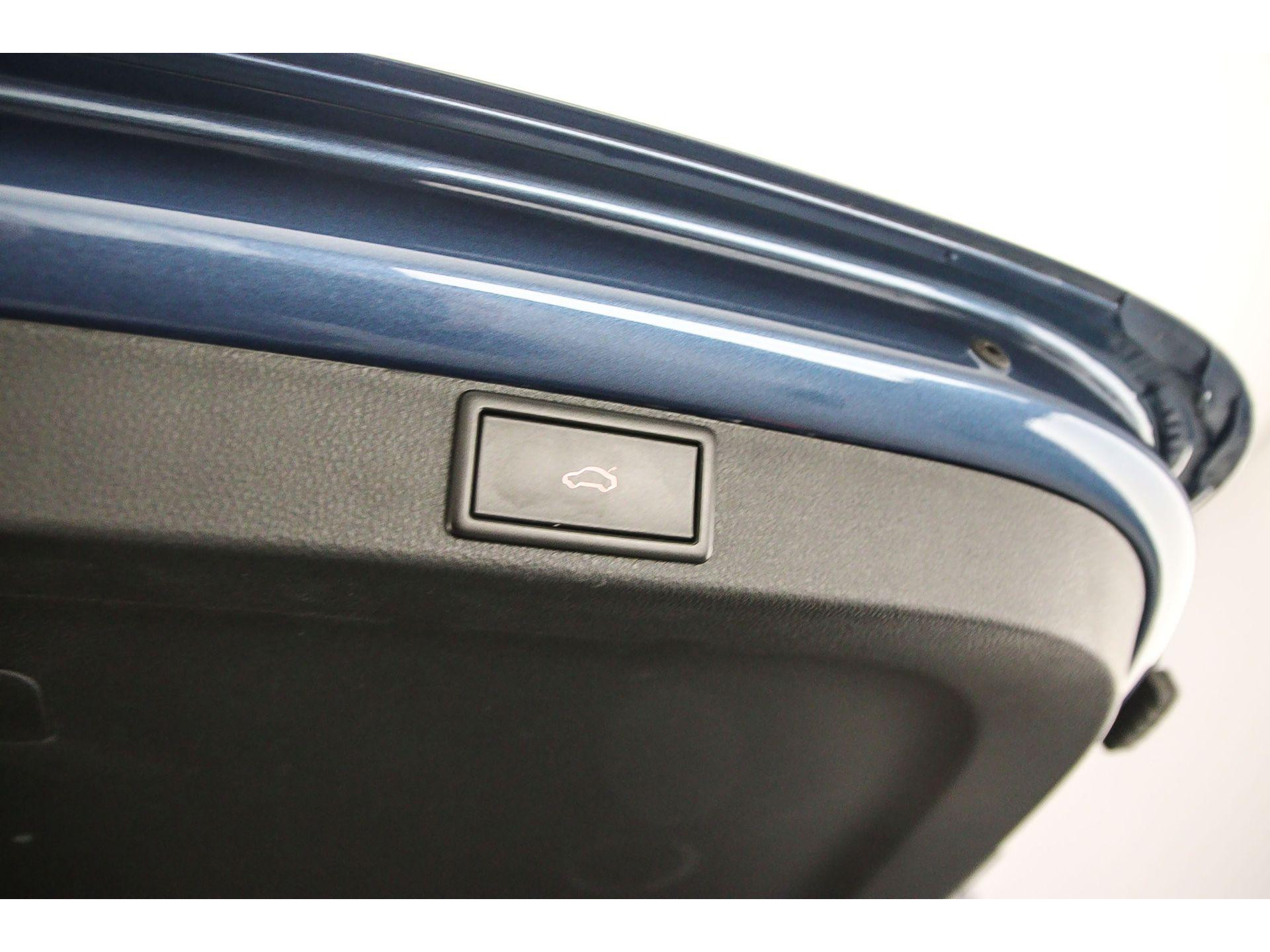 Elektrisch te openen en sluiten achterklep