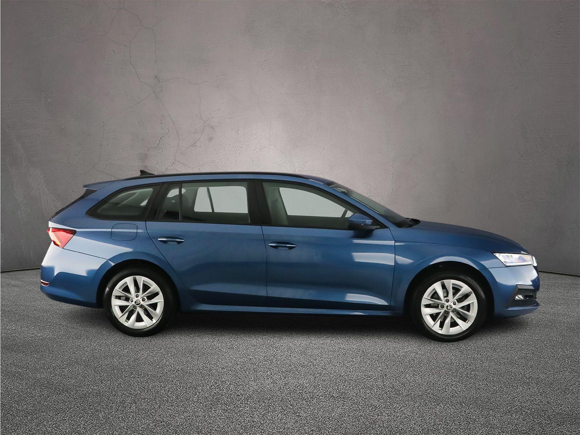 Lichtmetalen velgen 17 inch Rotare Aero 7J x 17" met banden 205/55 R17