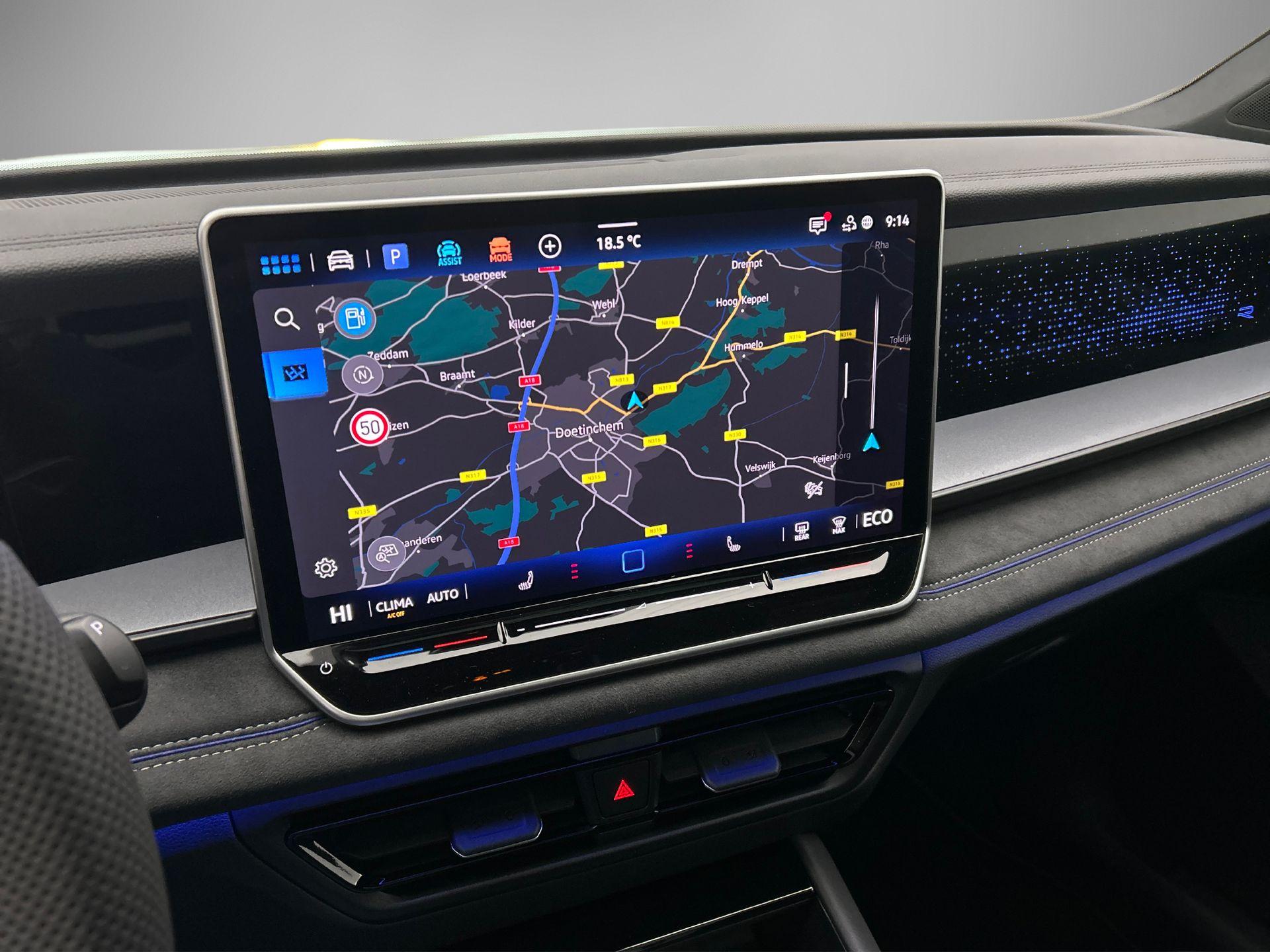 Navigatie 'Discover' (32,8 cm), 8+1 luidsprekers