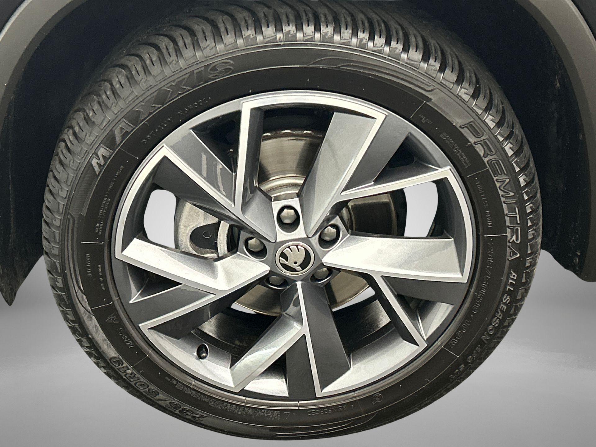 Lichtmetalen velgen 19" Triglav Antraciet