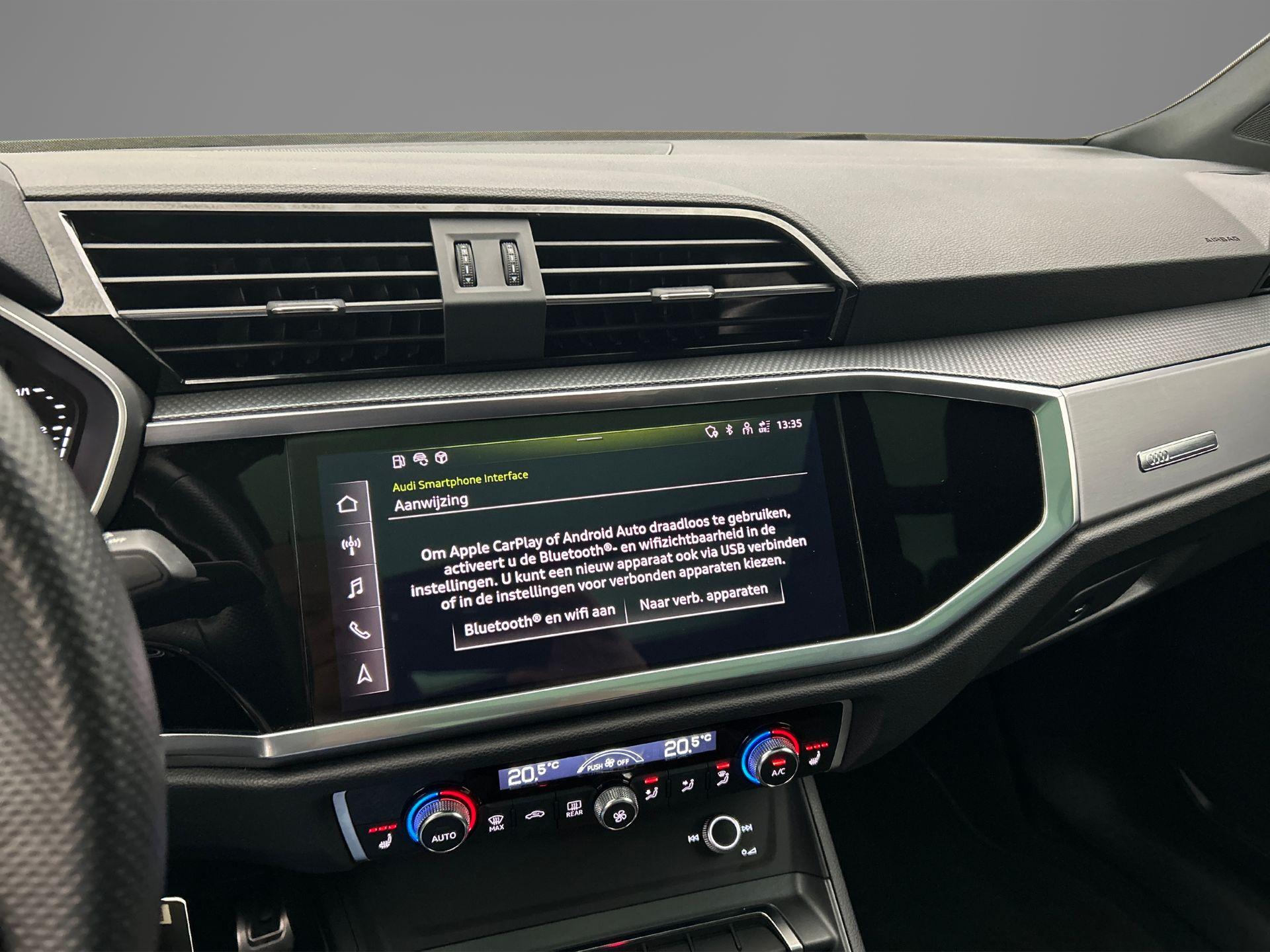 Apple Carplay/Android Auto