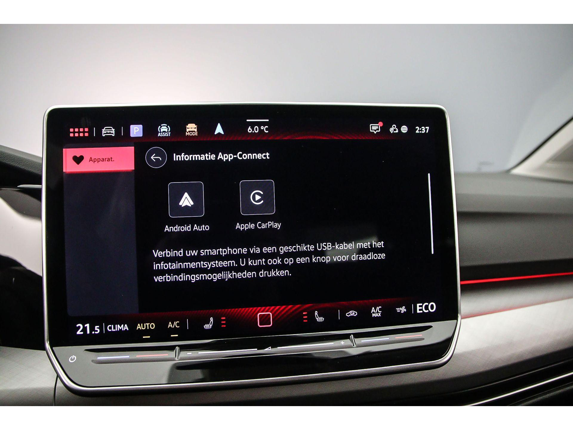 Apple Carplay/Android Auto