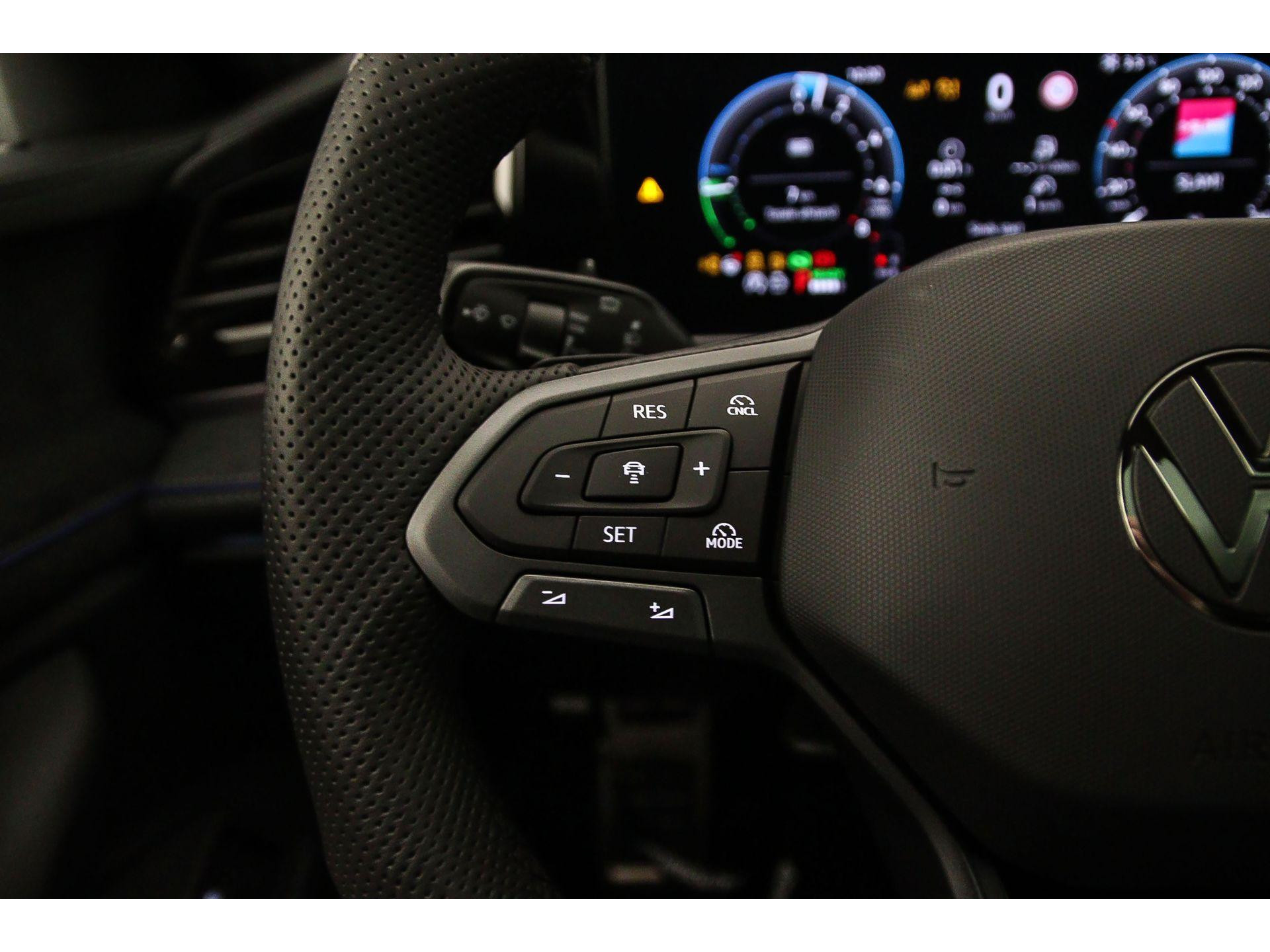 cruise control adaptief met Stop&Go en stuurhulp