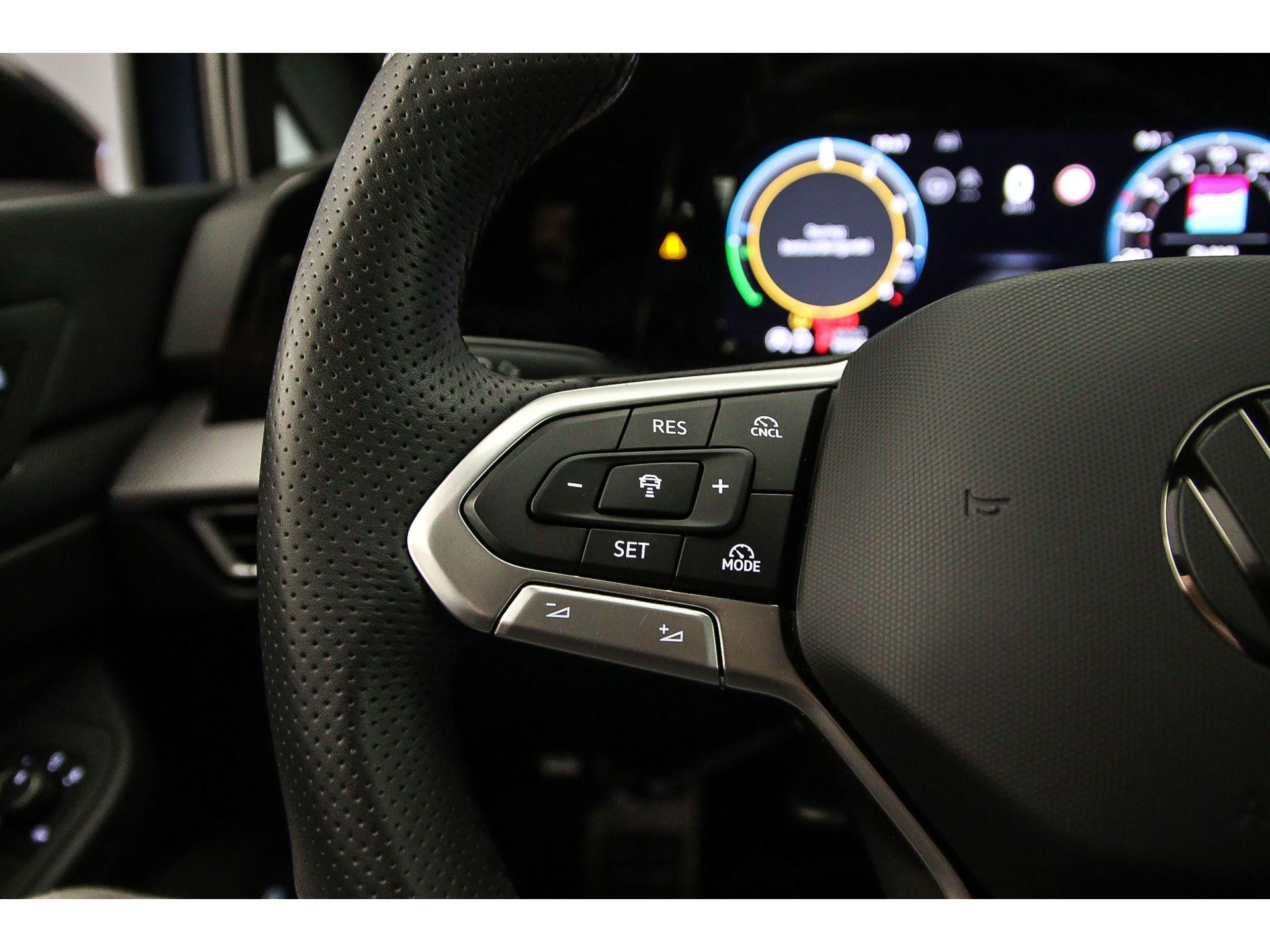 cruise control adaptief met Stop&Go en stuurhulp