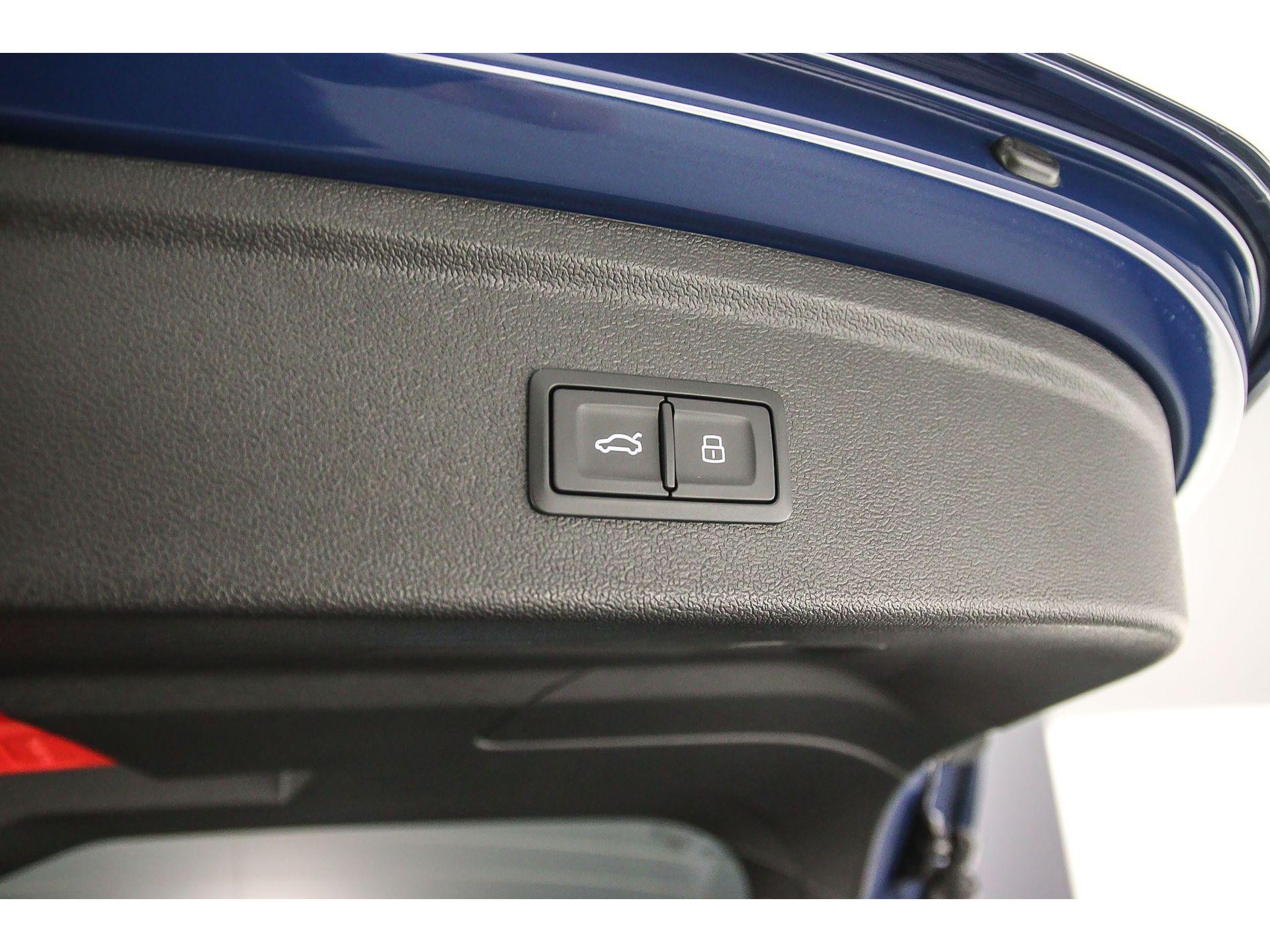 Achterklep met comfortopening