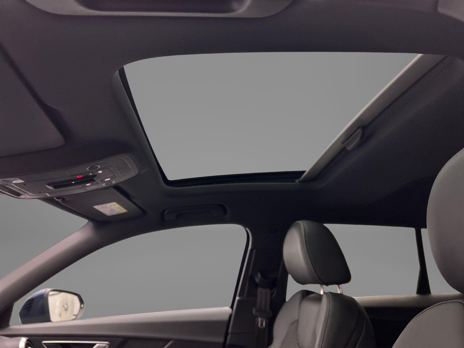 Panoramadak, glas, elektrisch bedienbaar