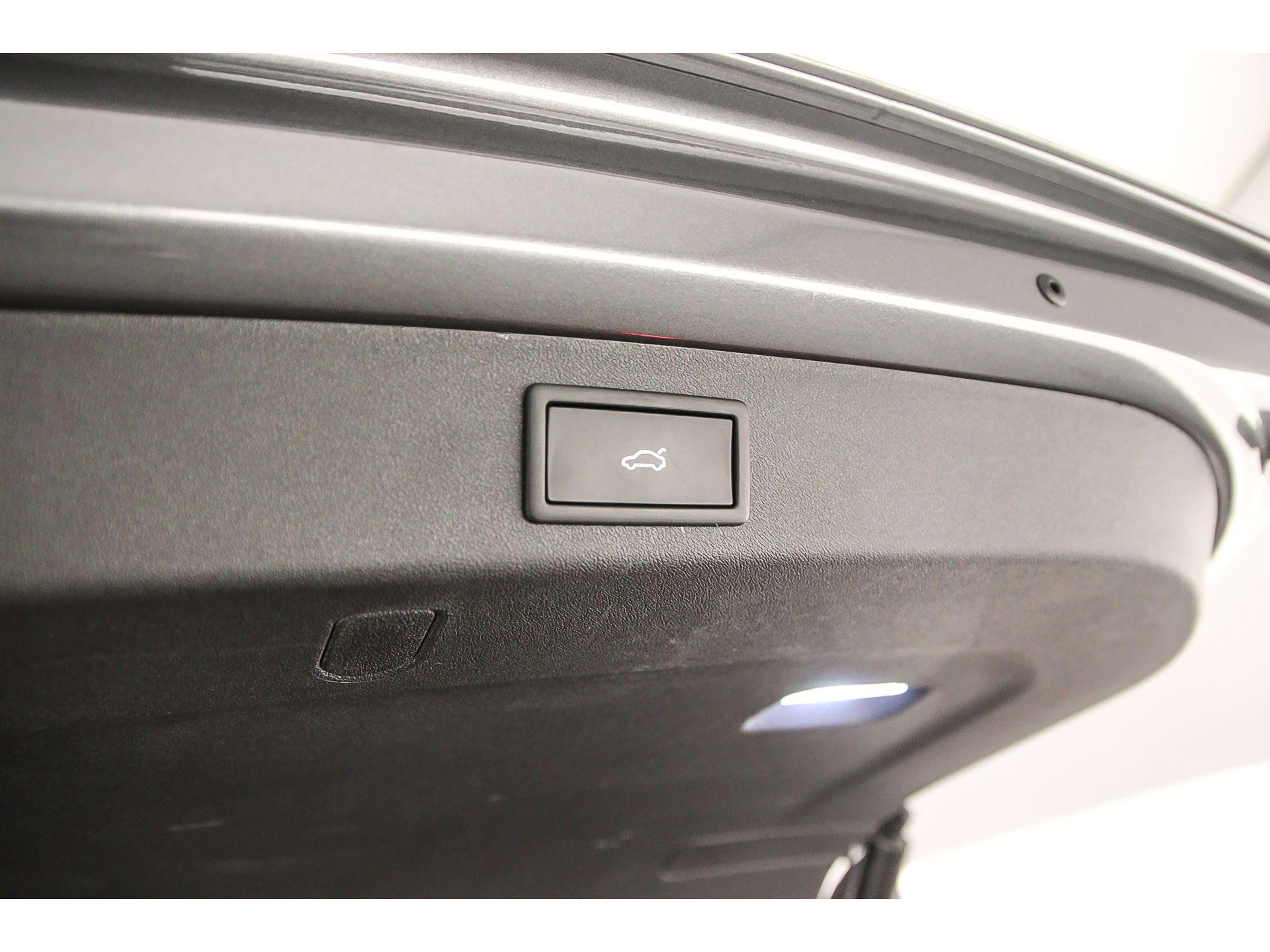 elektrisch bedienbare achterklep