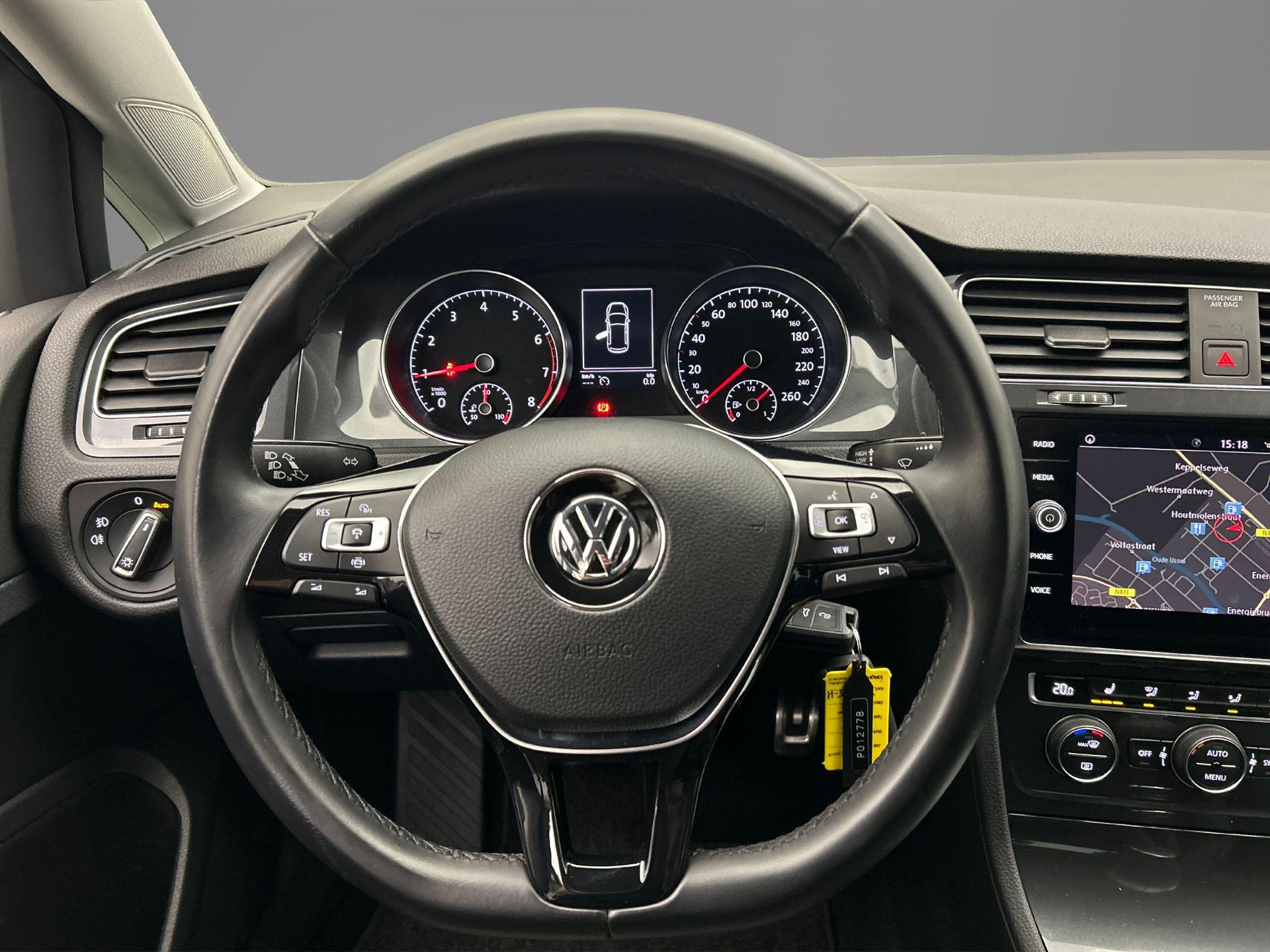 Automatische afstandsregeling (Adaptive Cruise Control) tussen 30-210 km/h (MT)