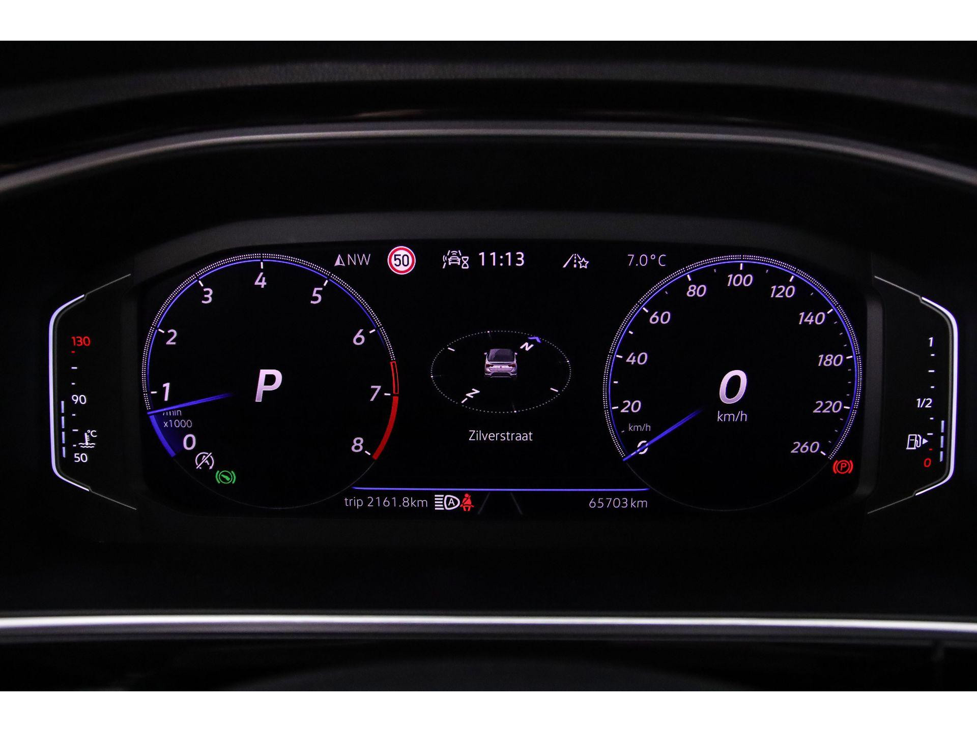 Digitaal instrumentenpaneel (Digital Cockpit Pro)