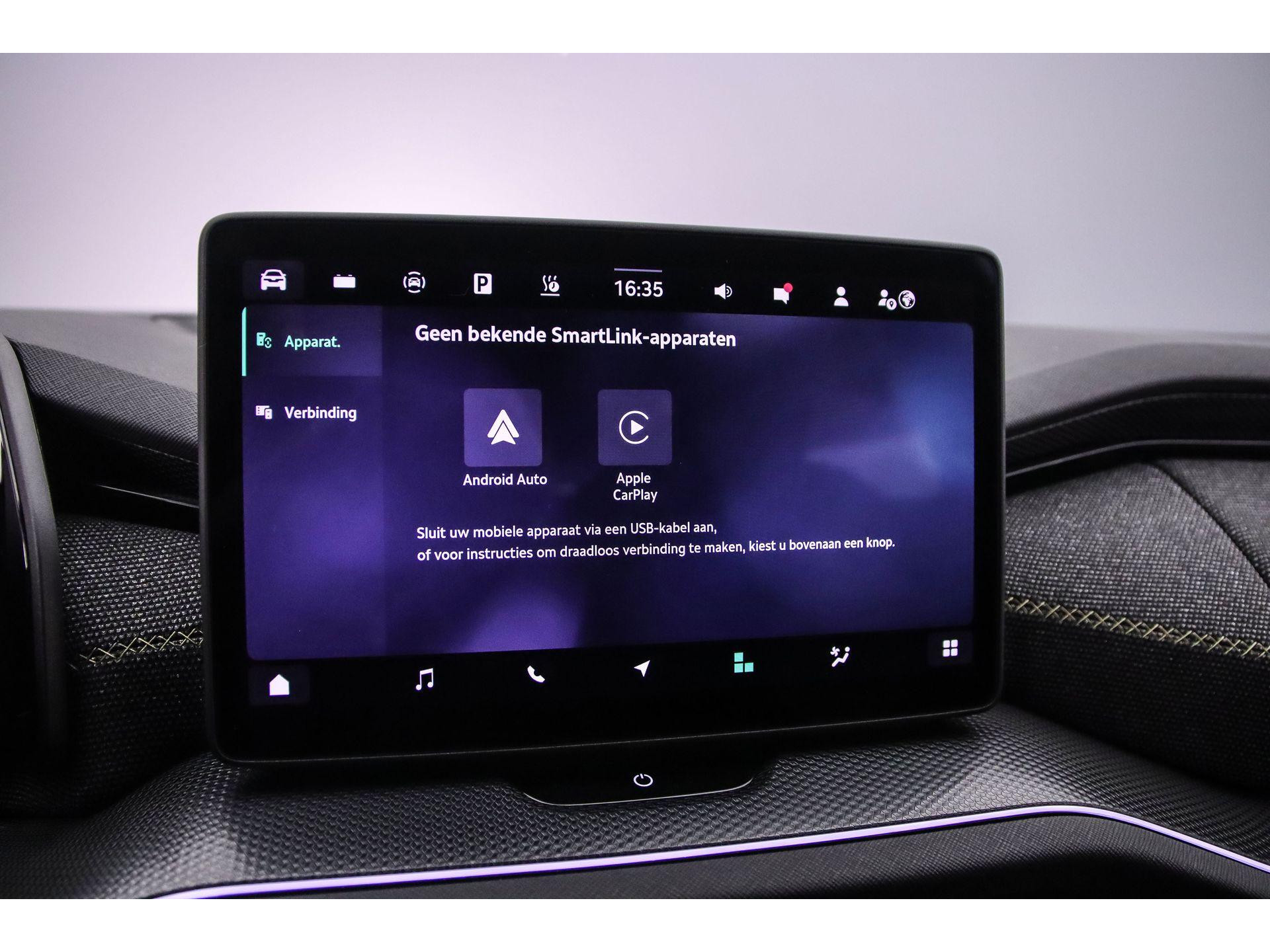 Apple Carplay/Android Auto