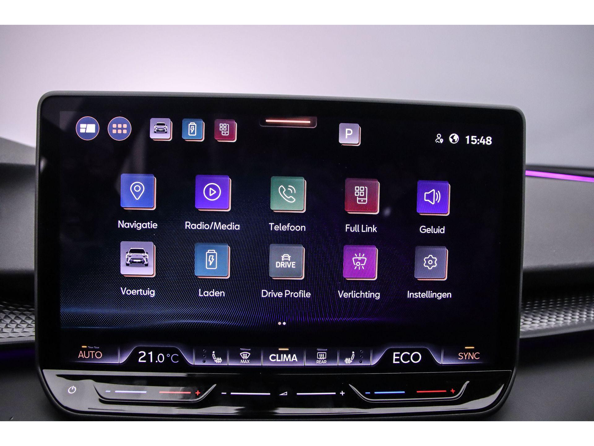 Navigatiesysteem met 12,9 inch touchscreen