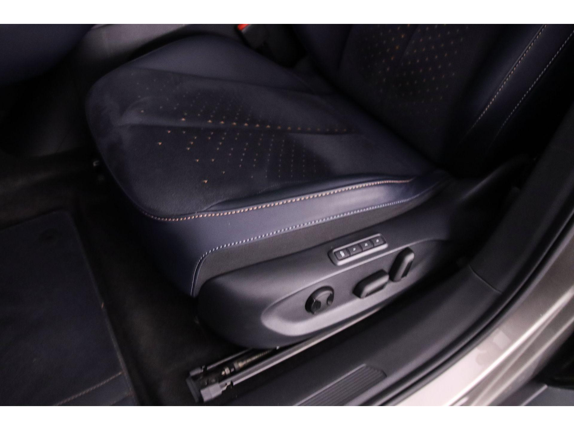 alcantara bekleding