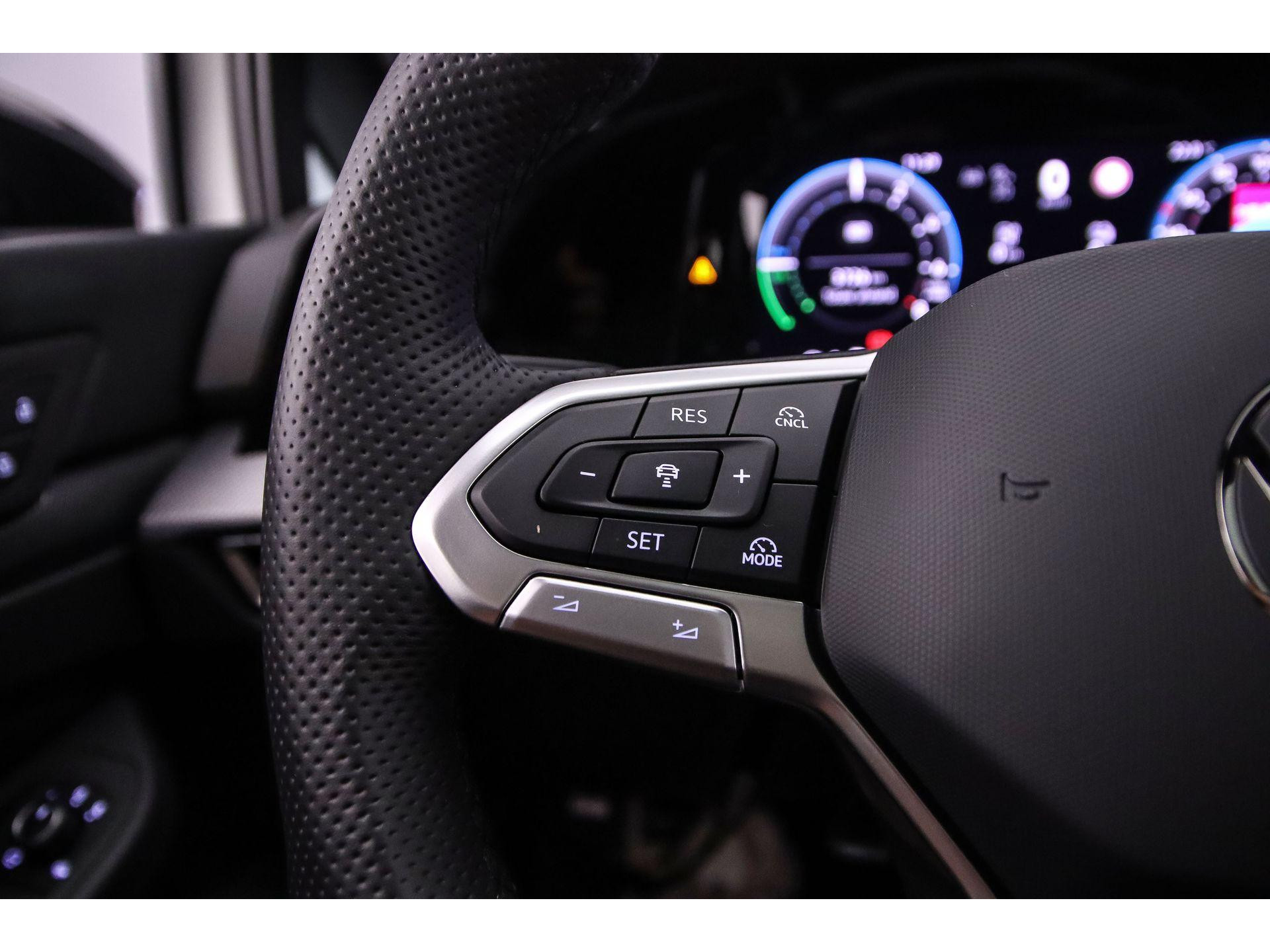 cruise control adaptief met Stop&Go en stuurhulp