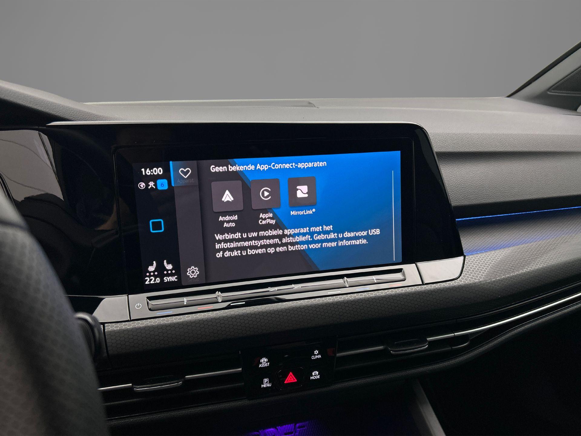 Apple Carplay/Android Auto