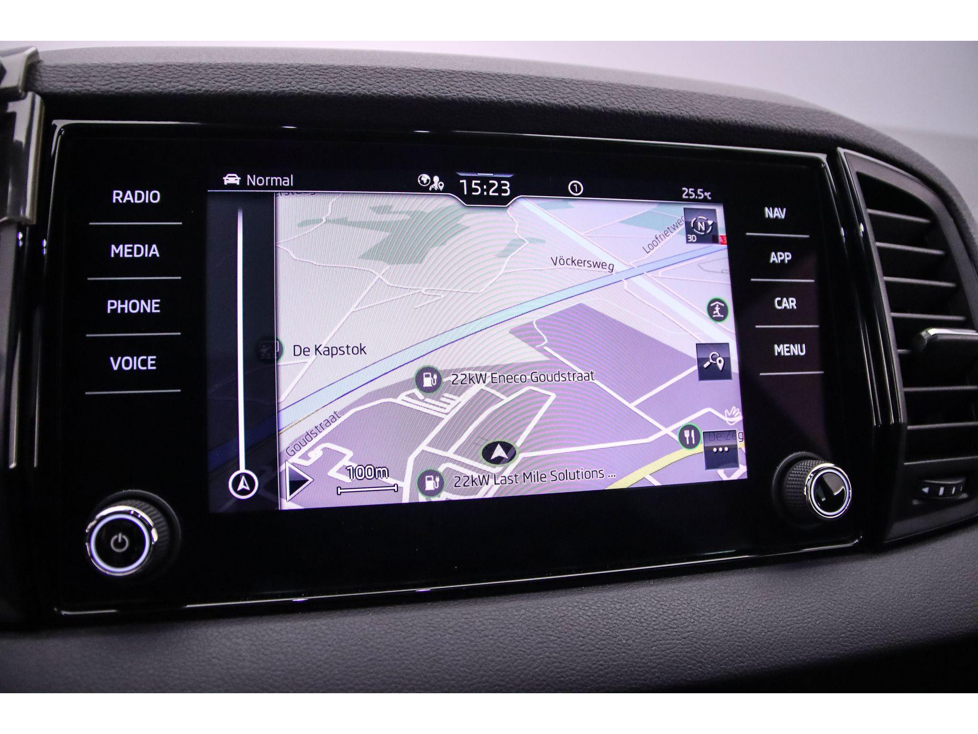 Navigatie Amundsen met 8" kleuren touchscreen