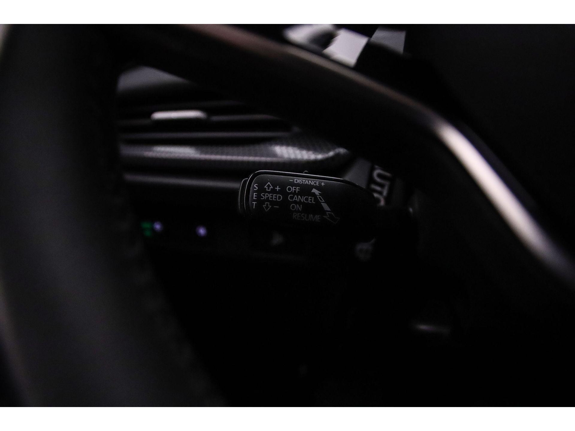 Cruise control (voorbereid ACC)