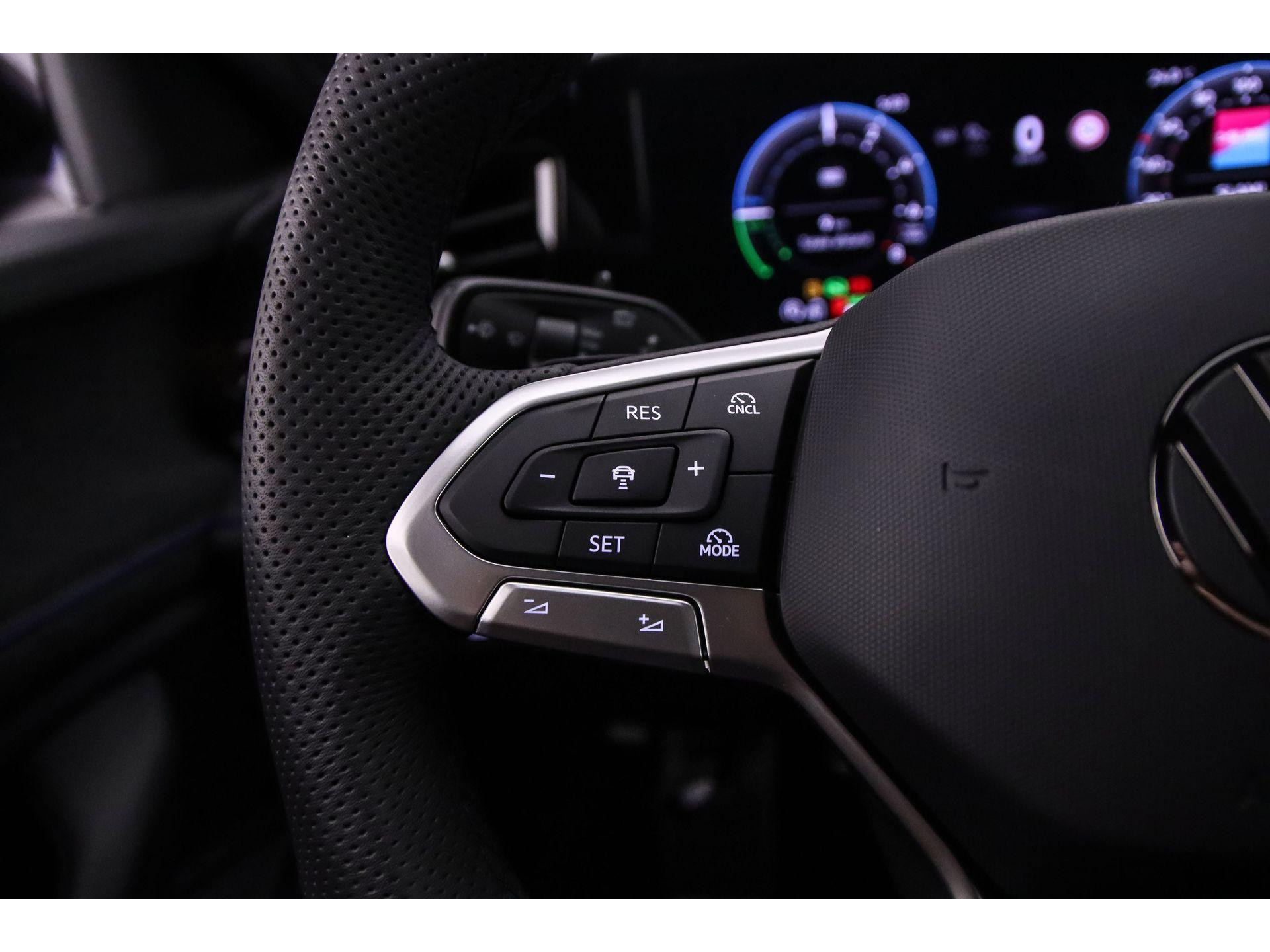 cruise control adaptief met Stop&Go en stuurhulp