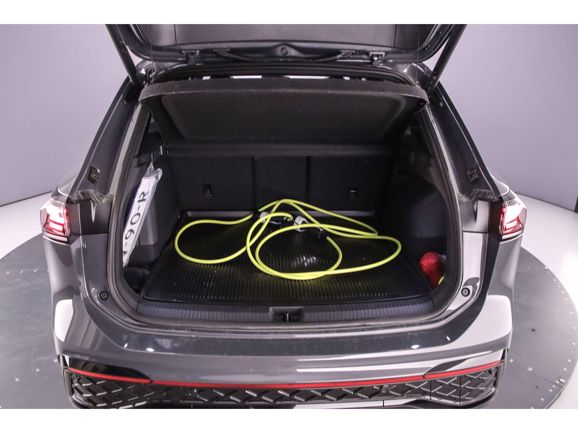 Trekhaak, elektrisch uitklapbaar, mechanisch inklapbaar