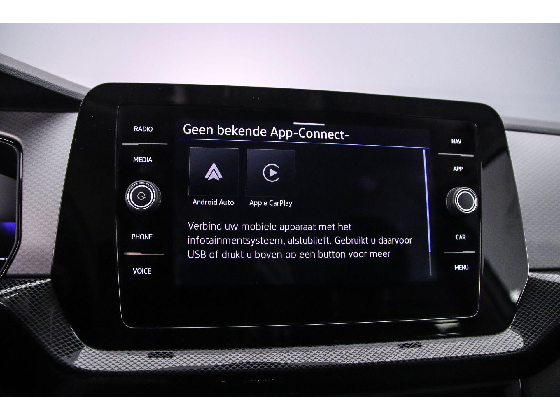 Apple Carplay/Android Auto