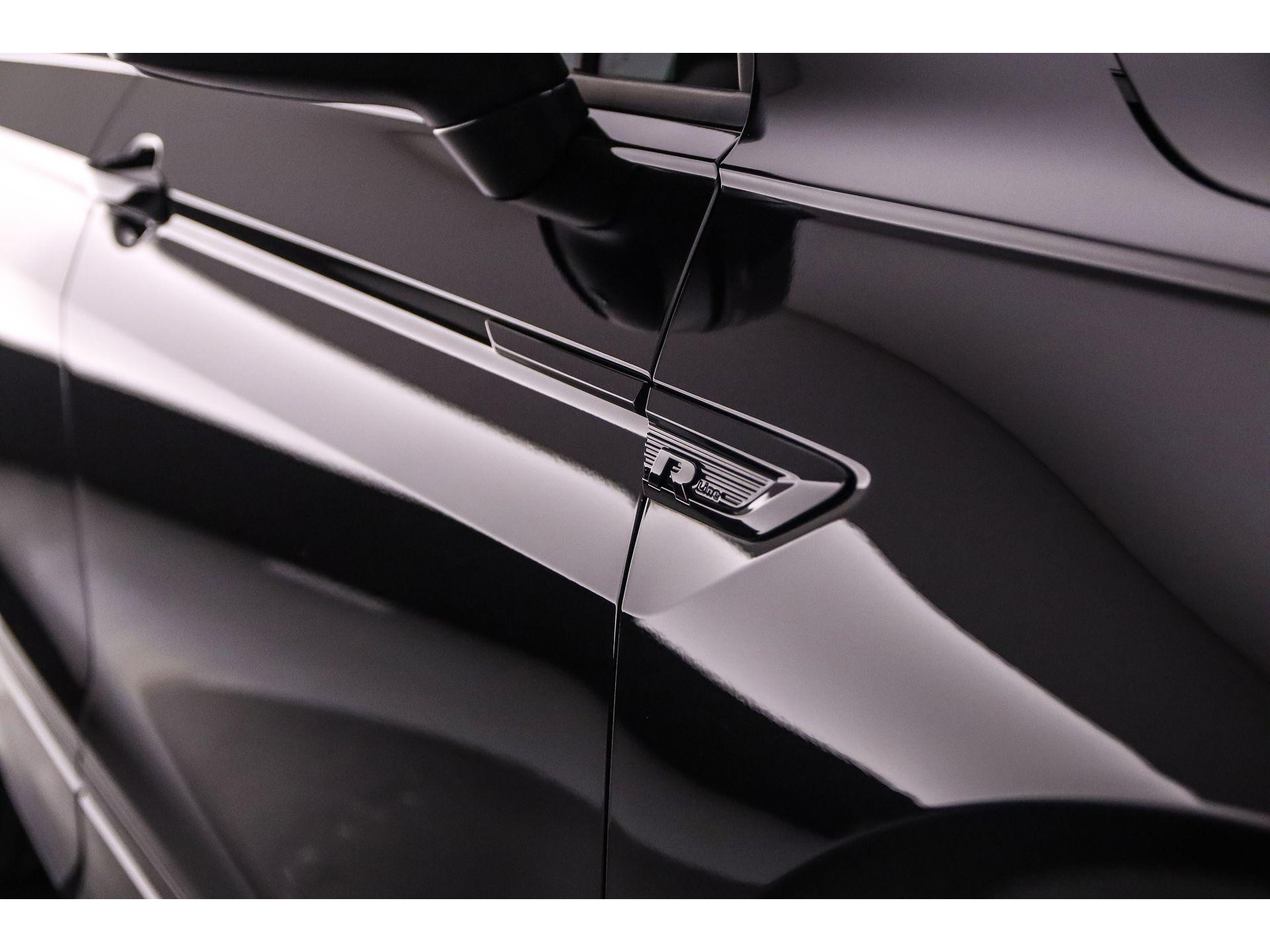 R-Line Exterieur