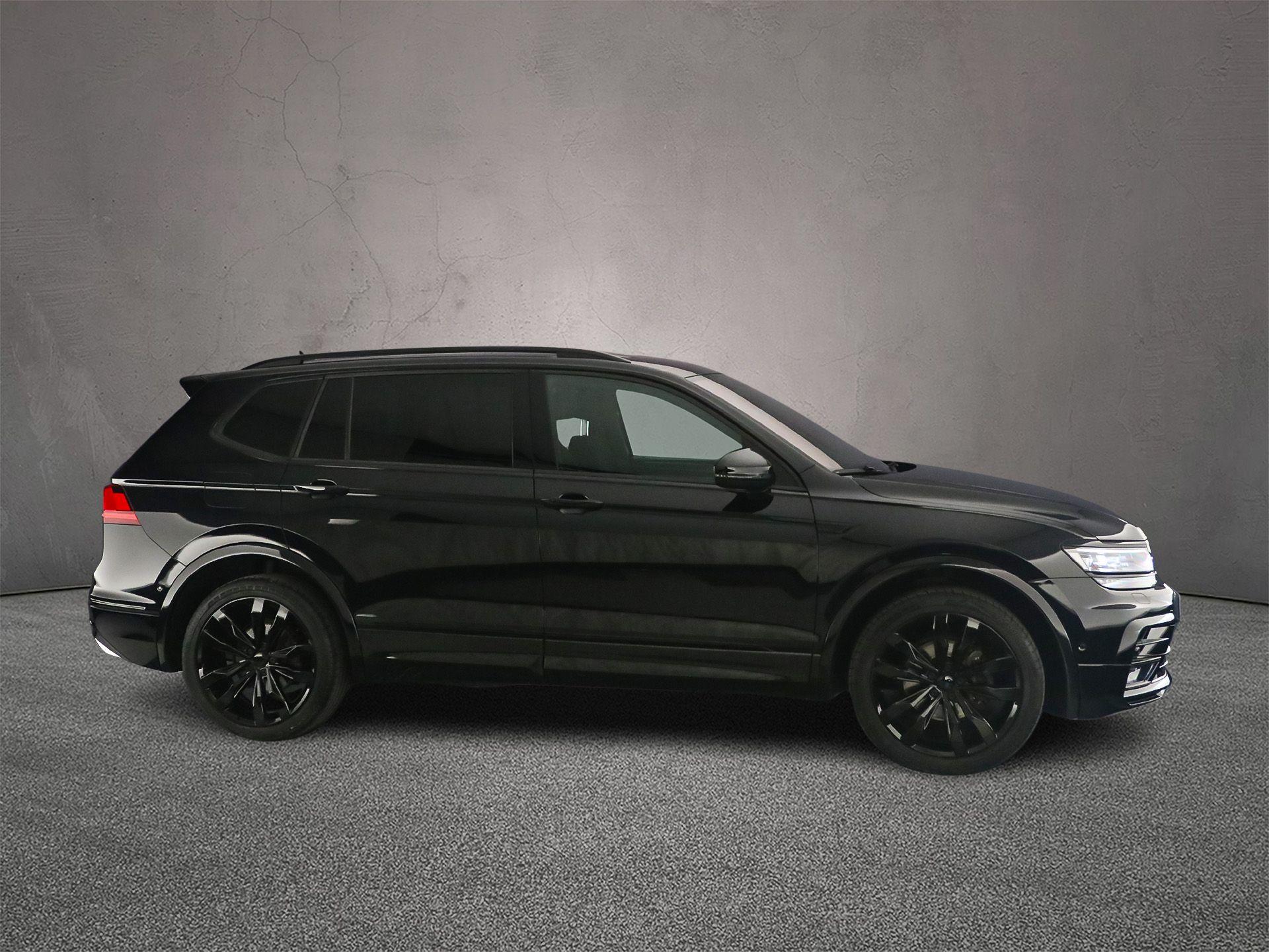 R-Line exterieurpakket 'Black Style'