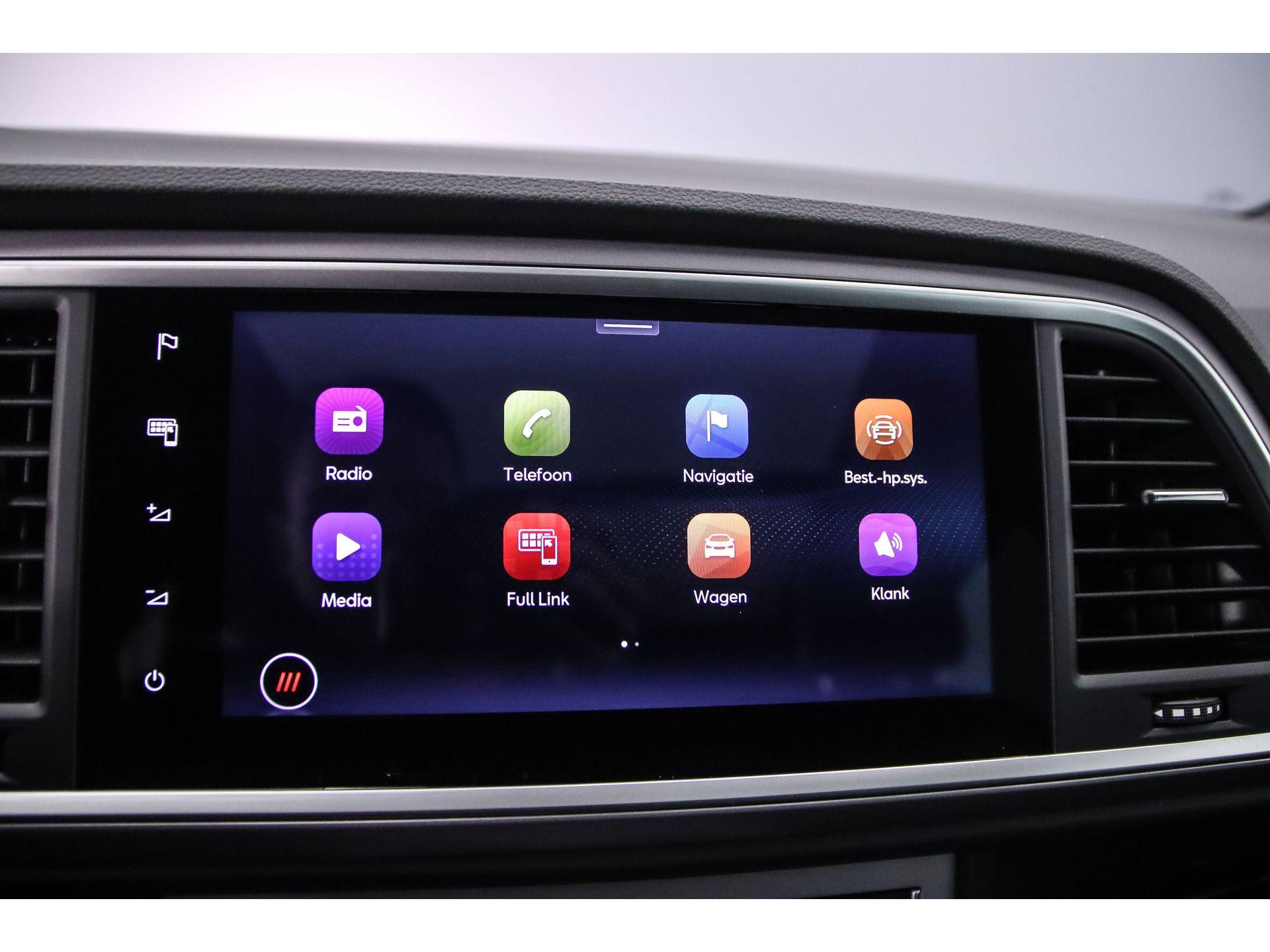 Navigatiesysteem met 9,2 inch (23,4cm) touchscreen